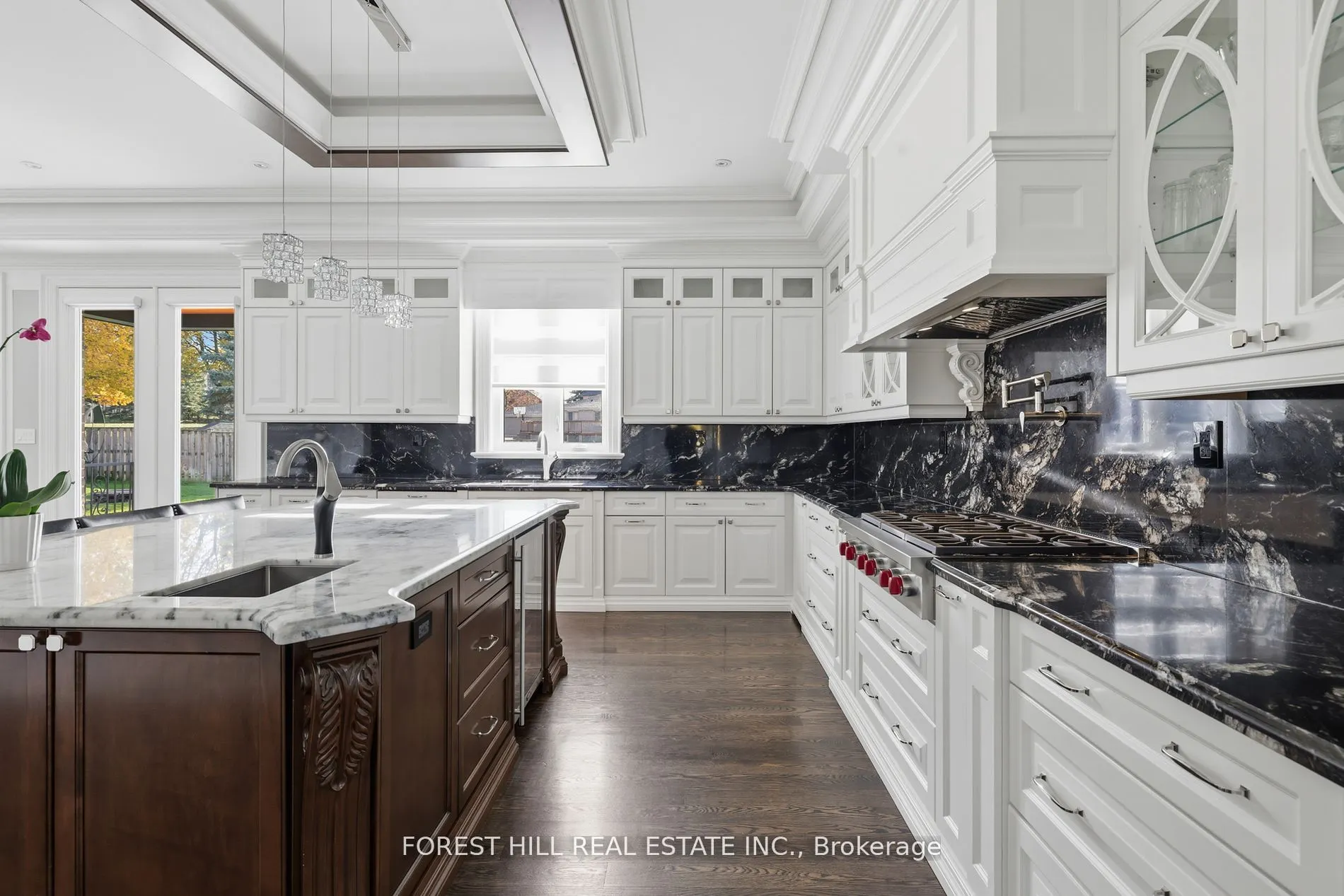 39 Patricia Drive E