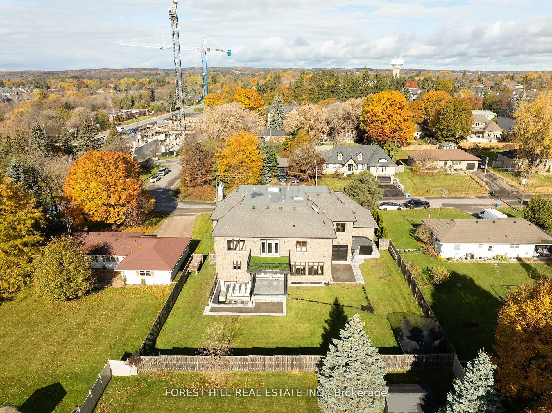 39 Patricia Drive E