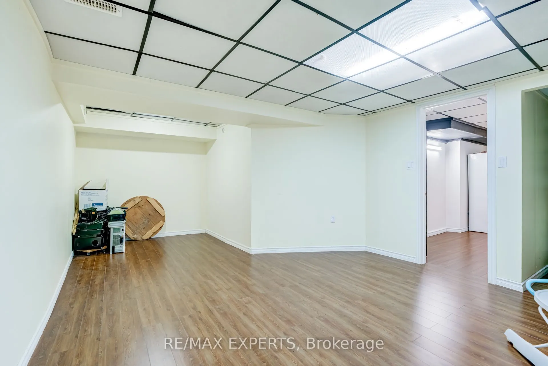 10 Knightsbridge Way #5
