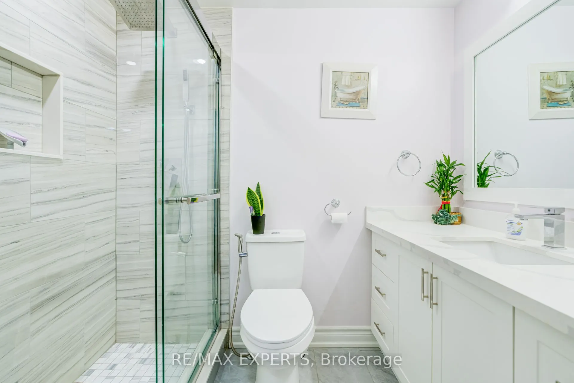 10 Knightsbridge Way #5