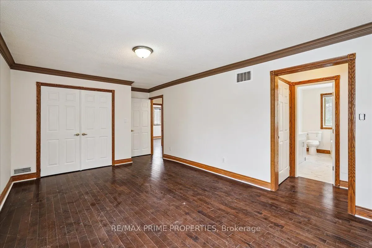 3016 Cole Road