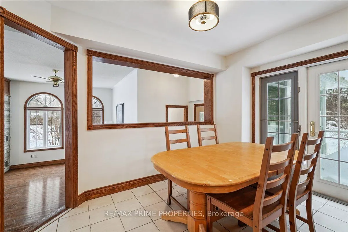 3016 Cole Road