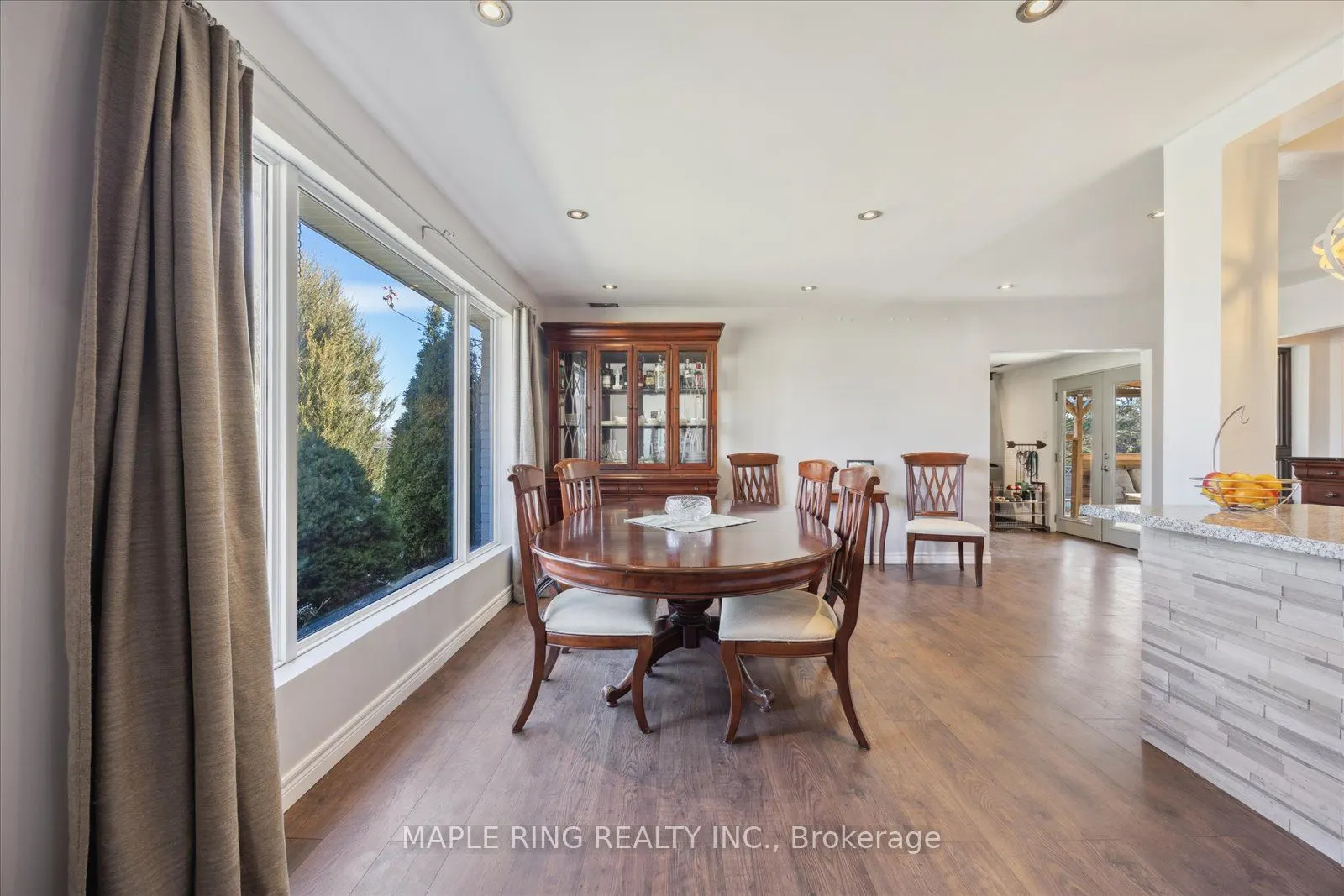 27 Jamieson Drive
