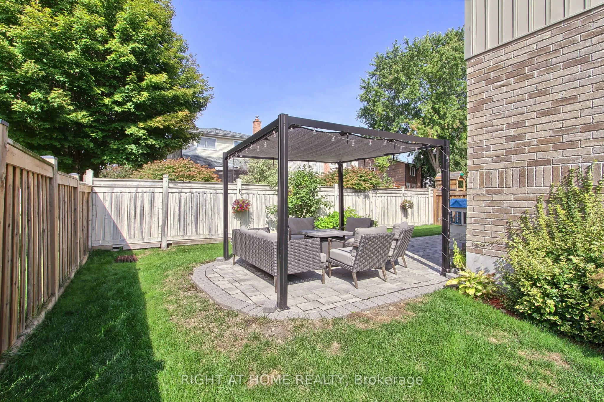 58 Carleton Trail