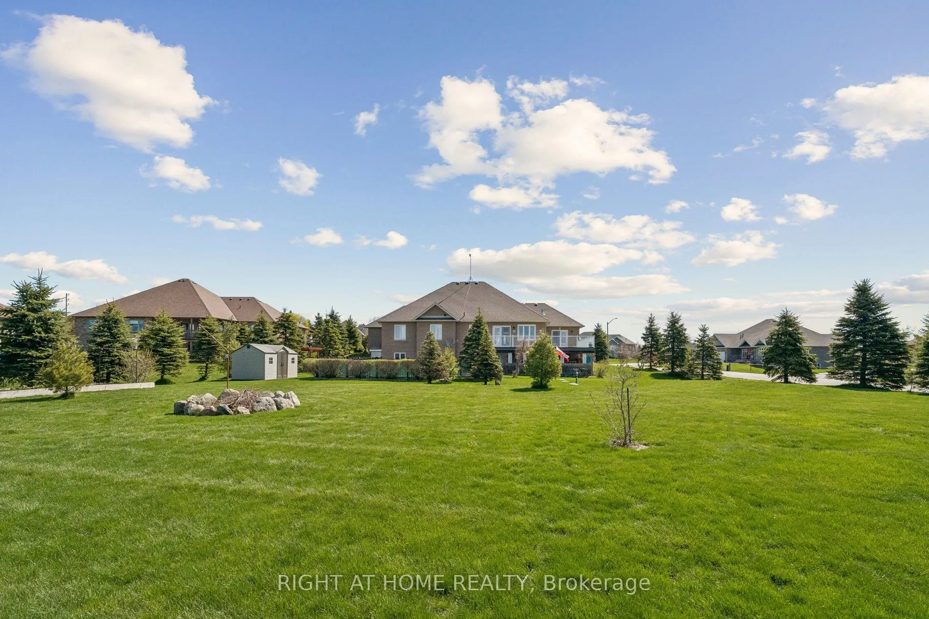 10 Brolley Crescent