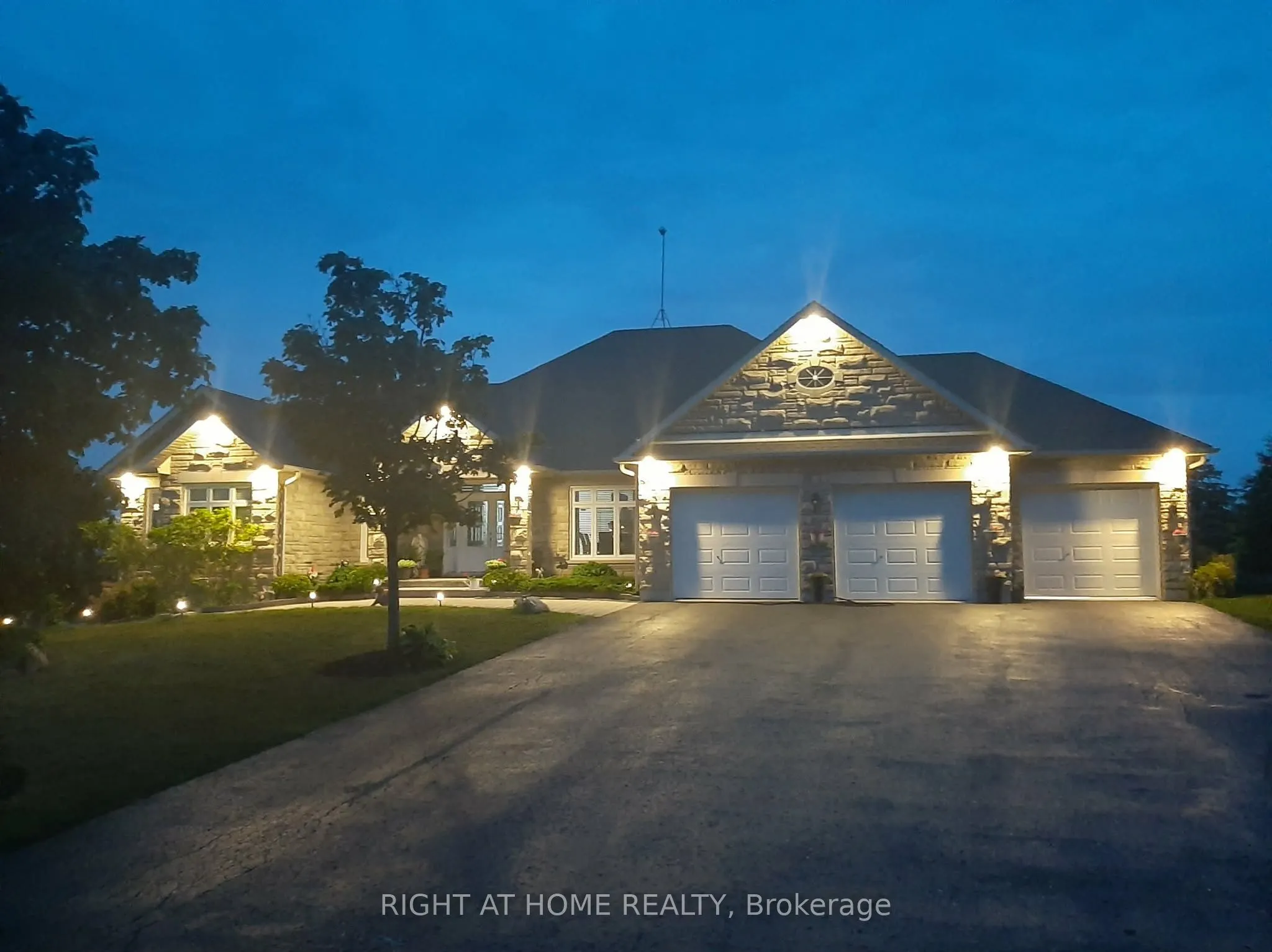 10 Brolley Crescent