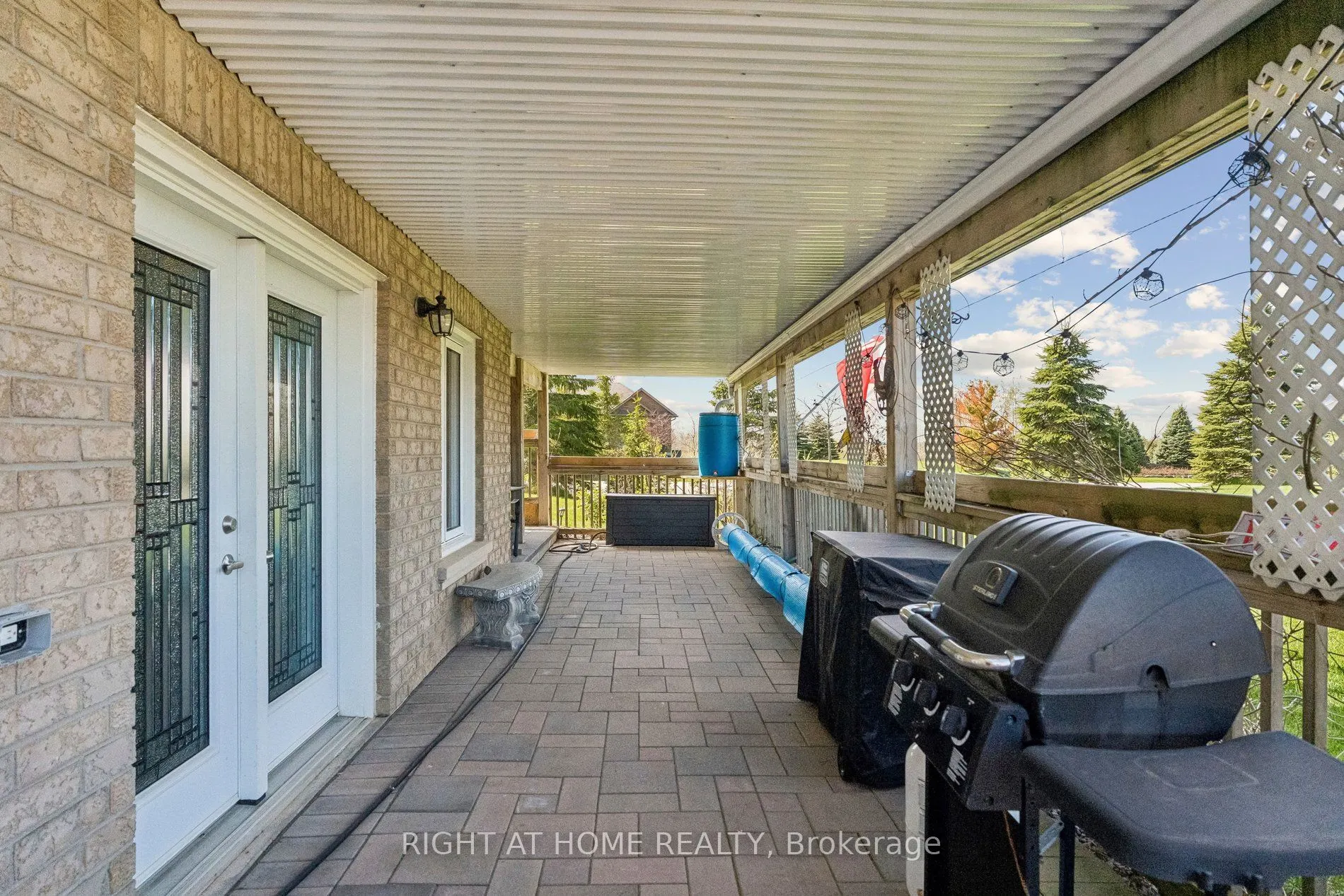 10 Brolley Crescent