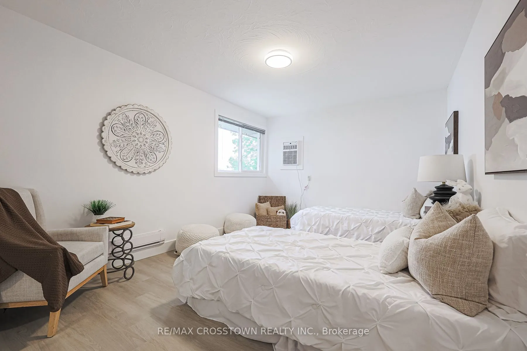 128 Moores Beach Road