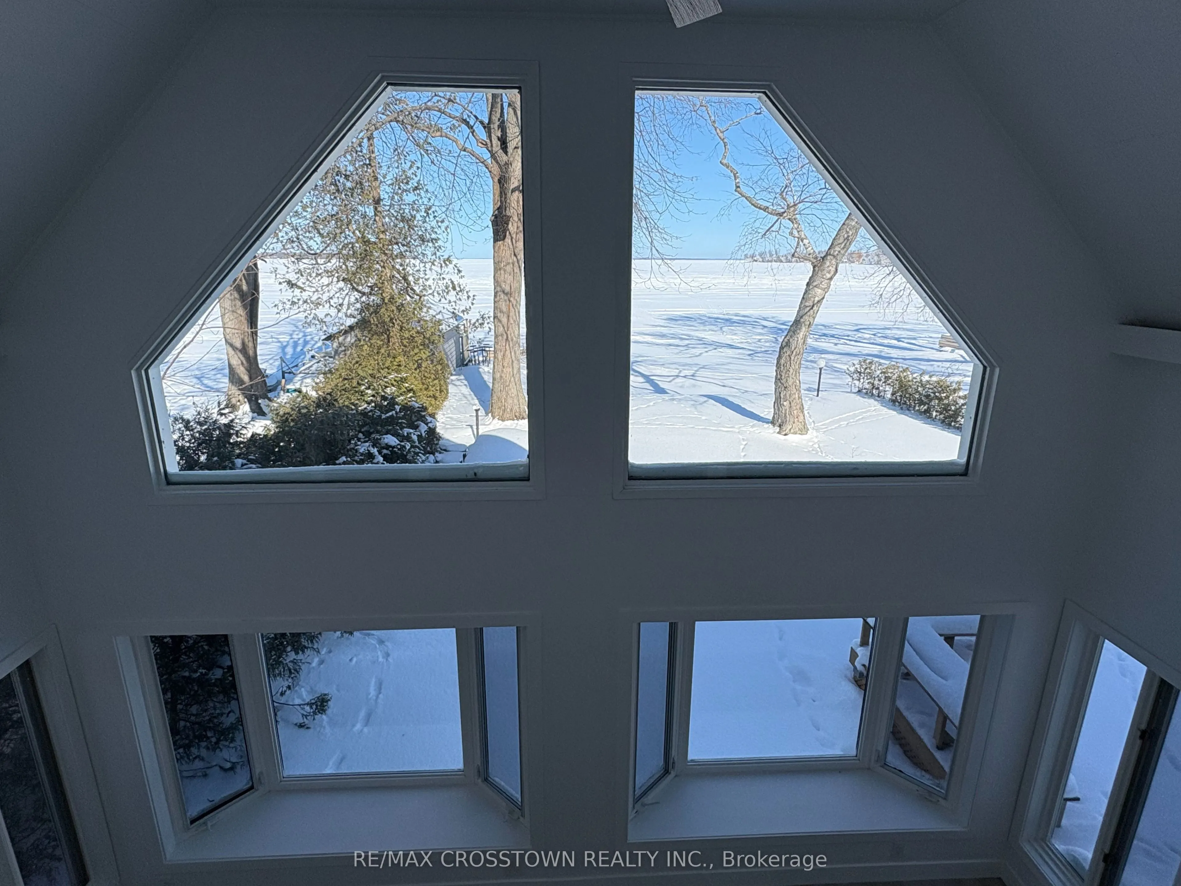 128 Moores Beach Road
