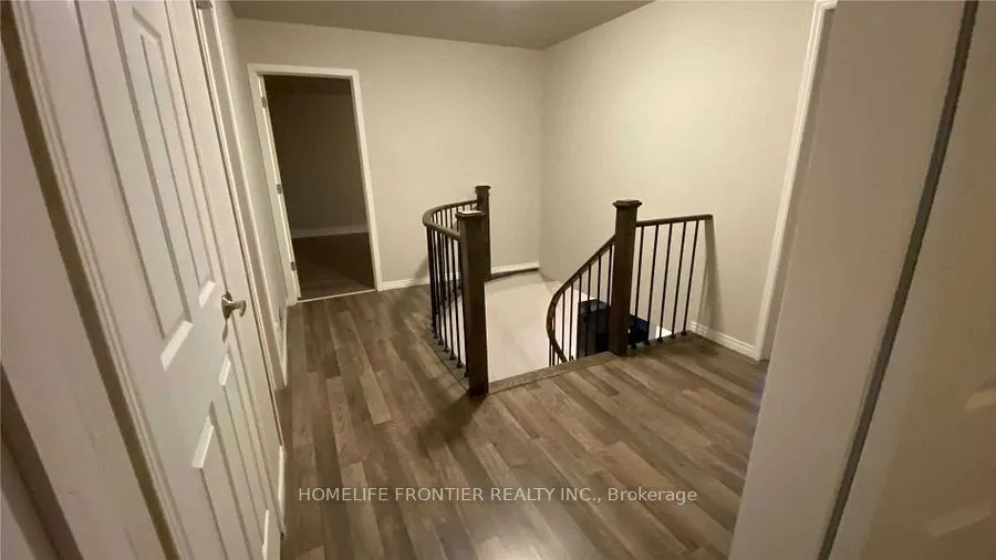 39 Camrose Drive