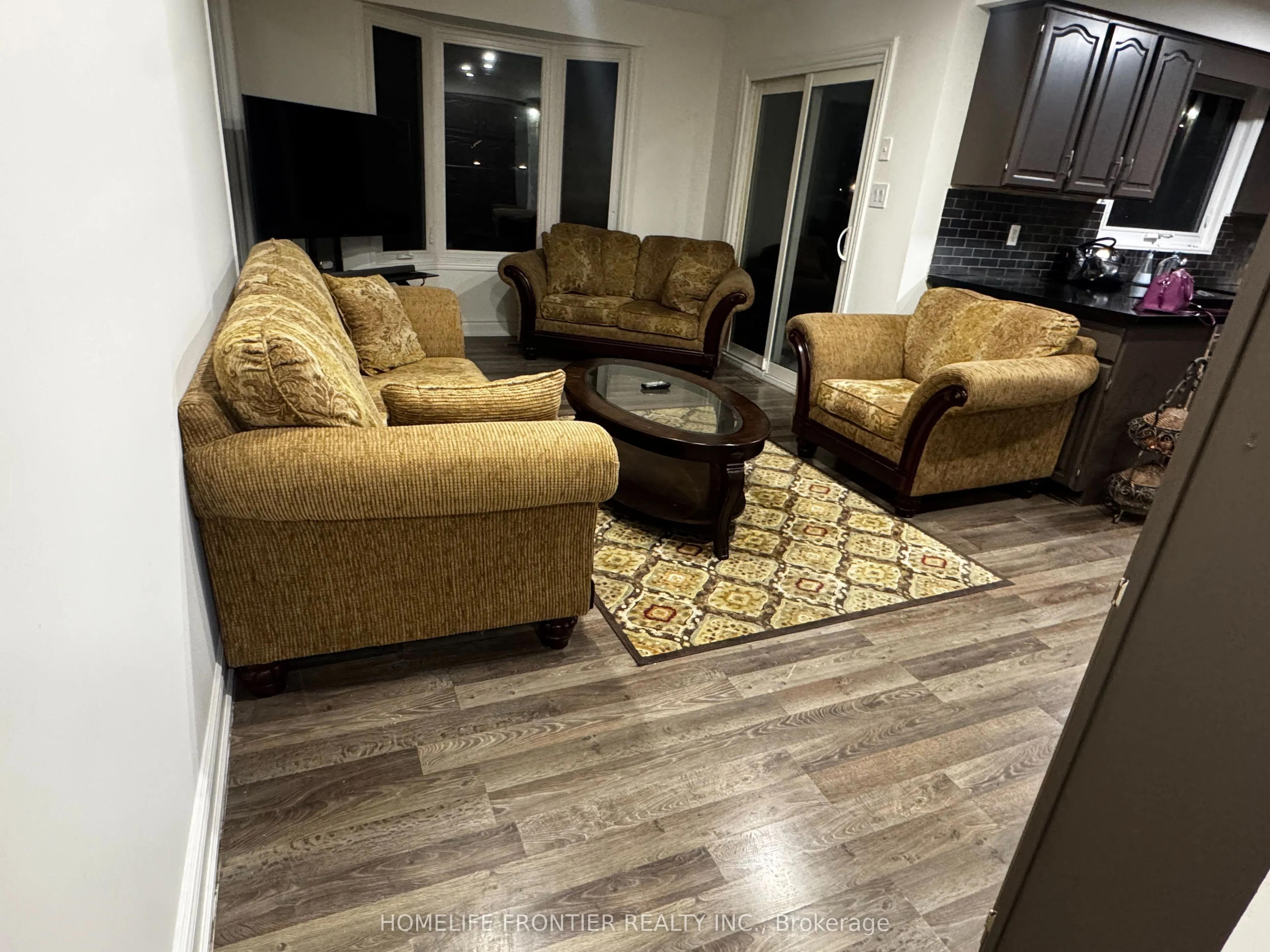 39 Camrose Drive