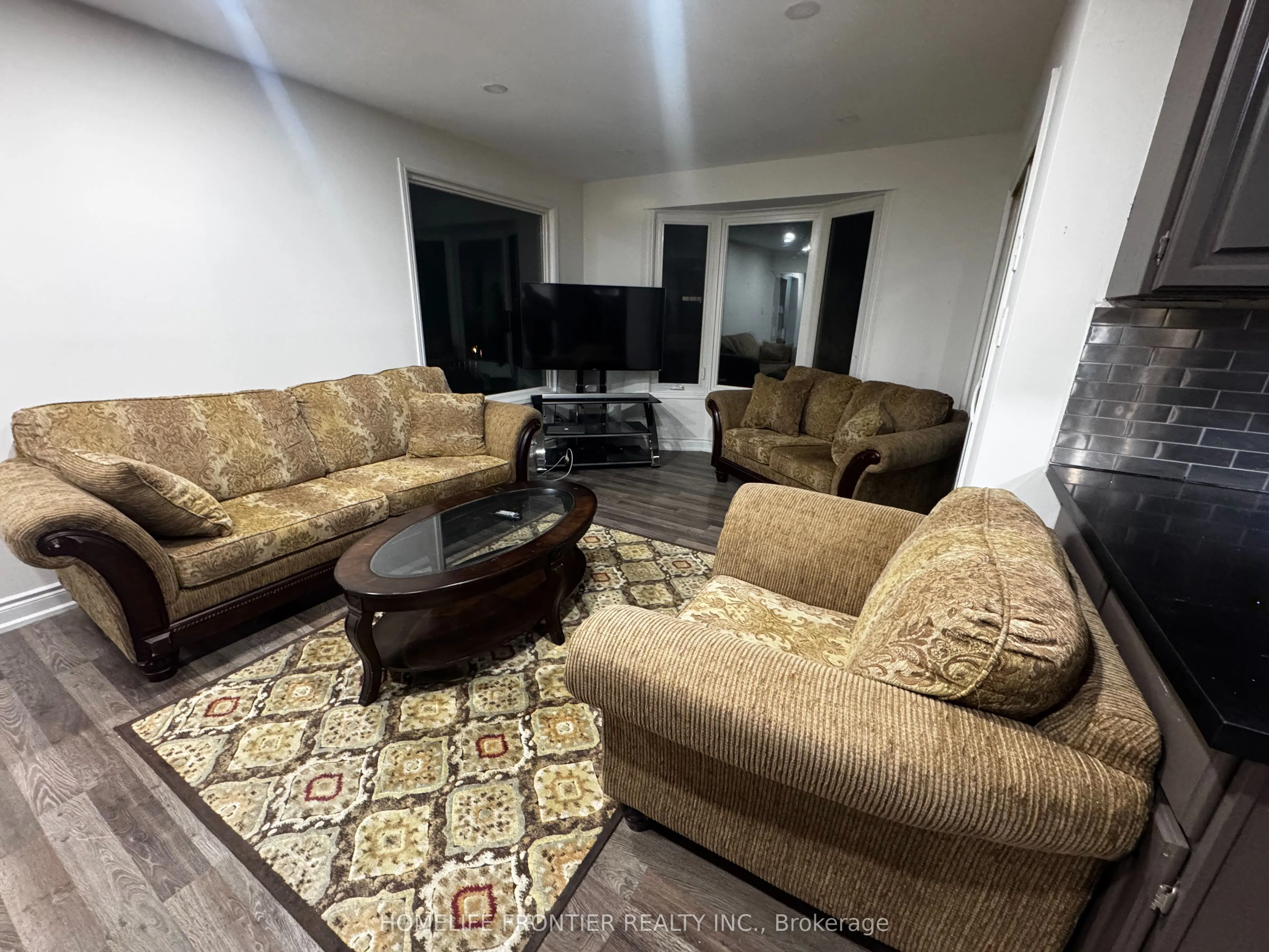 39 Camrose Drive