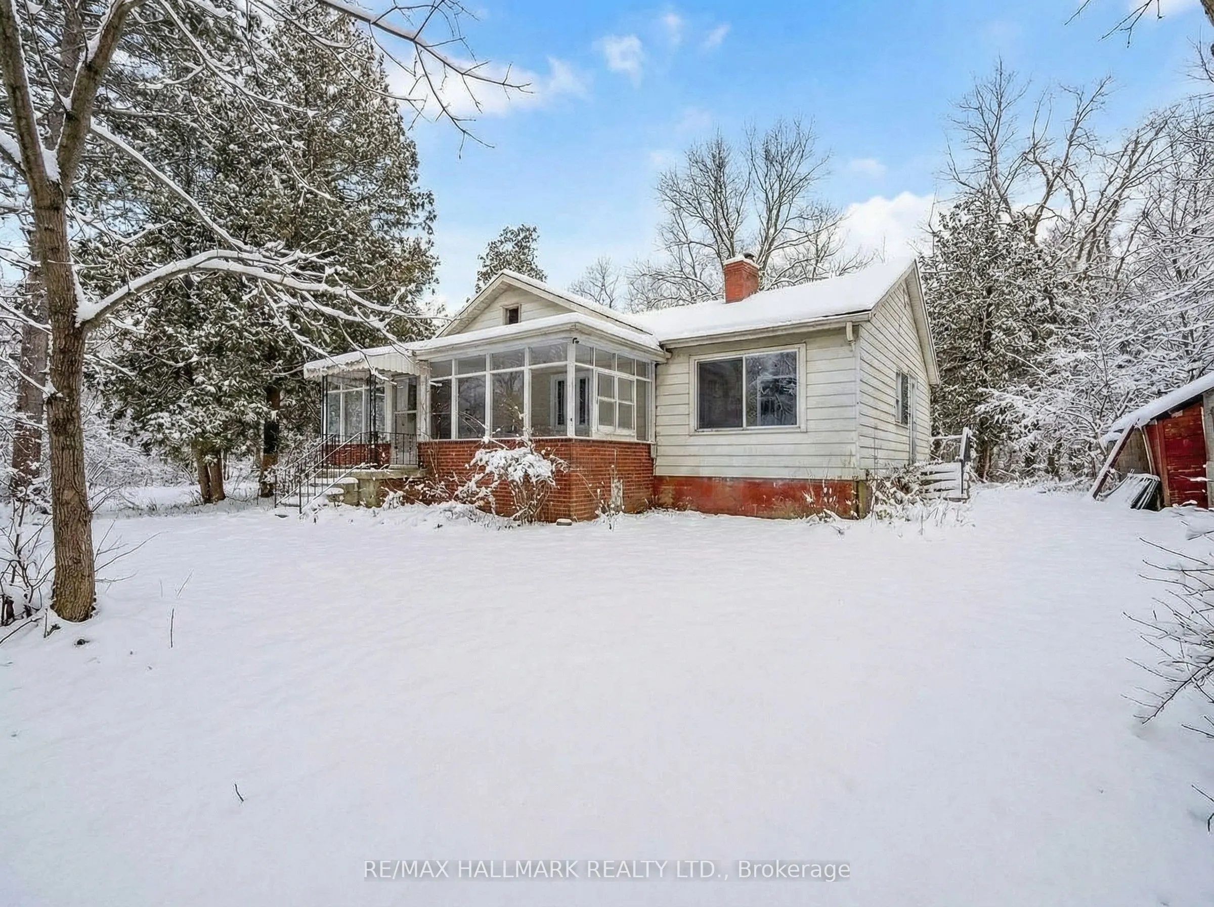 108 Yongehurst Road