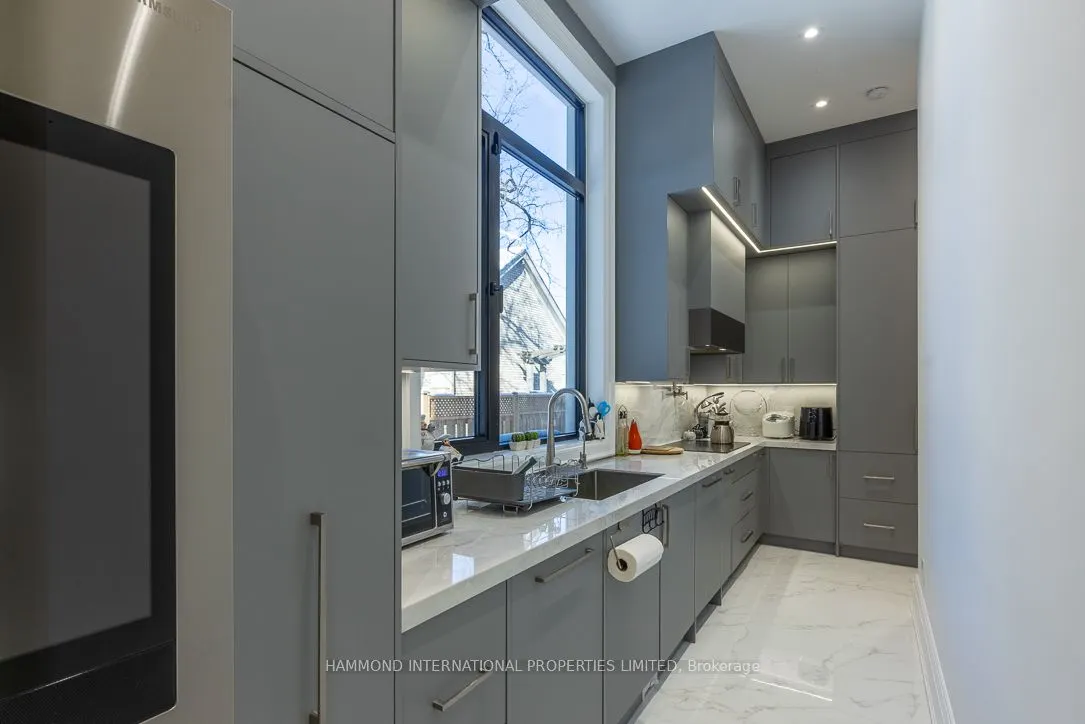 26 Valloncliffe Road