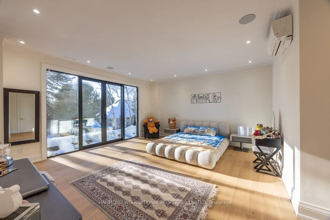 26 Valloncliffe Road