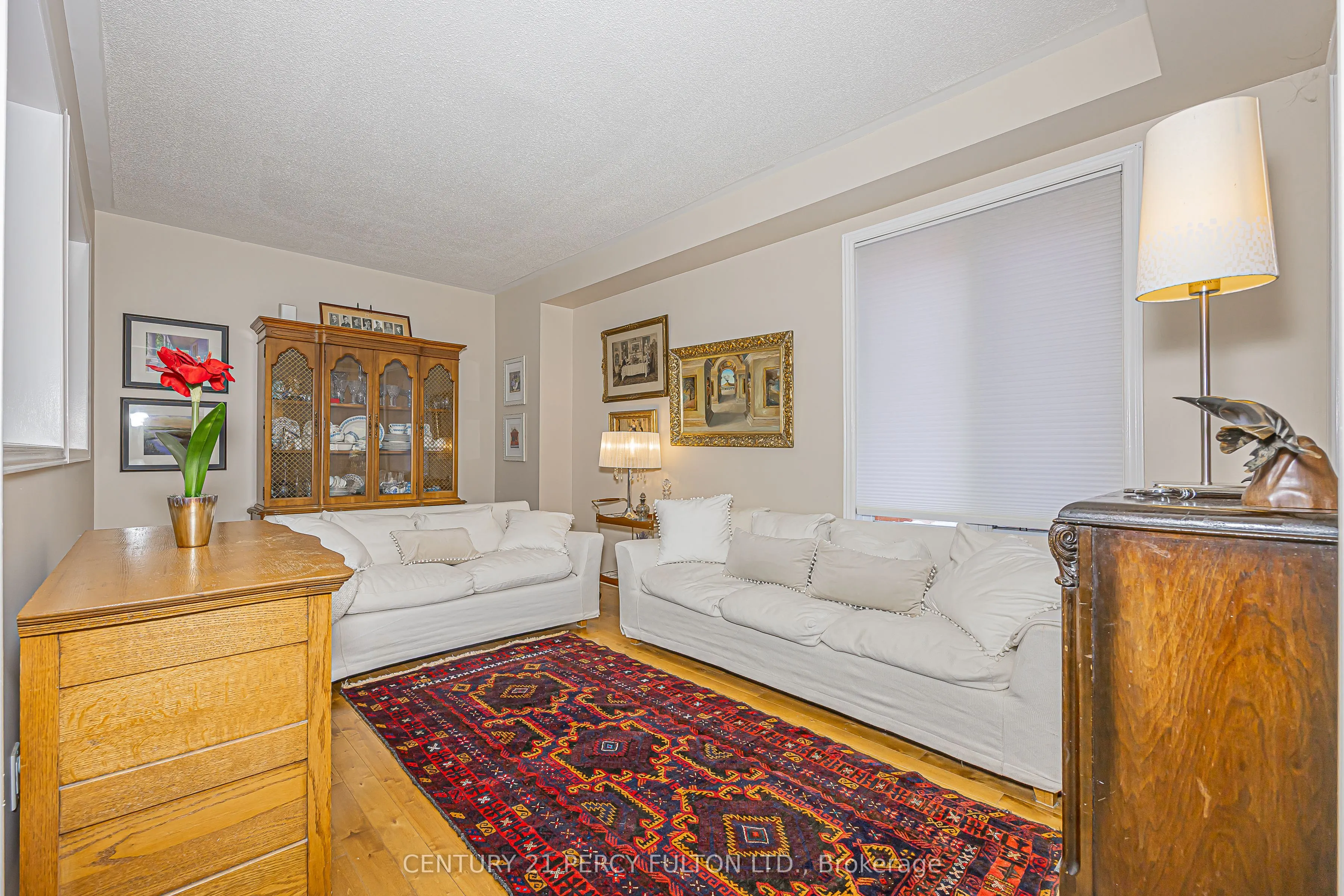 84 Loraview Lane