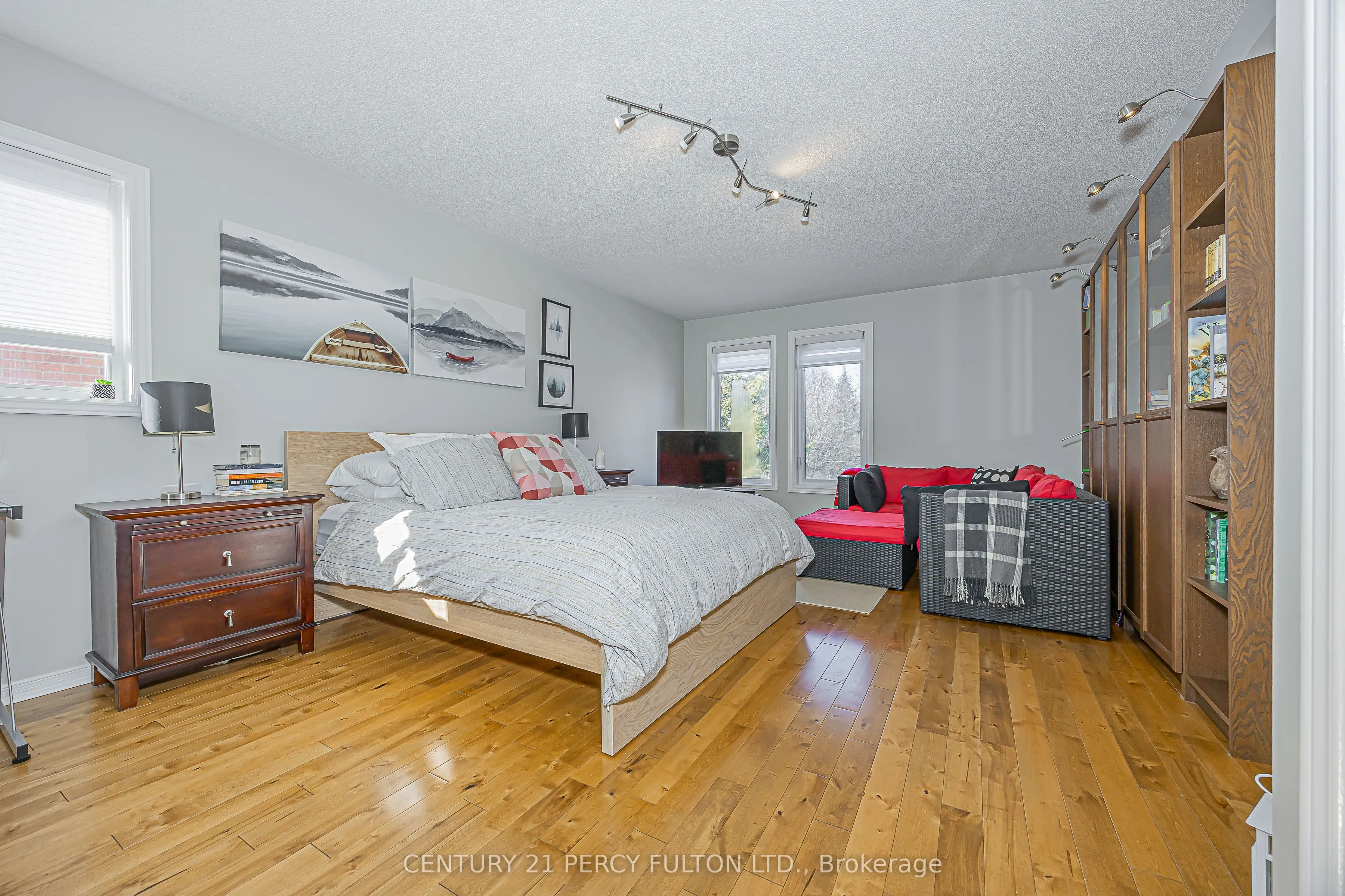 84 Loraview Lane