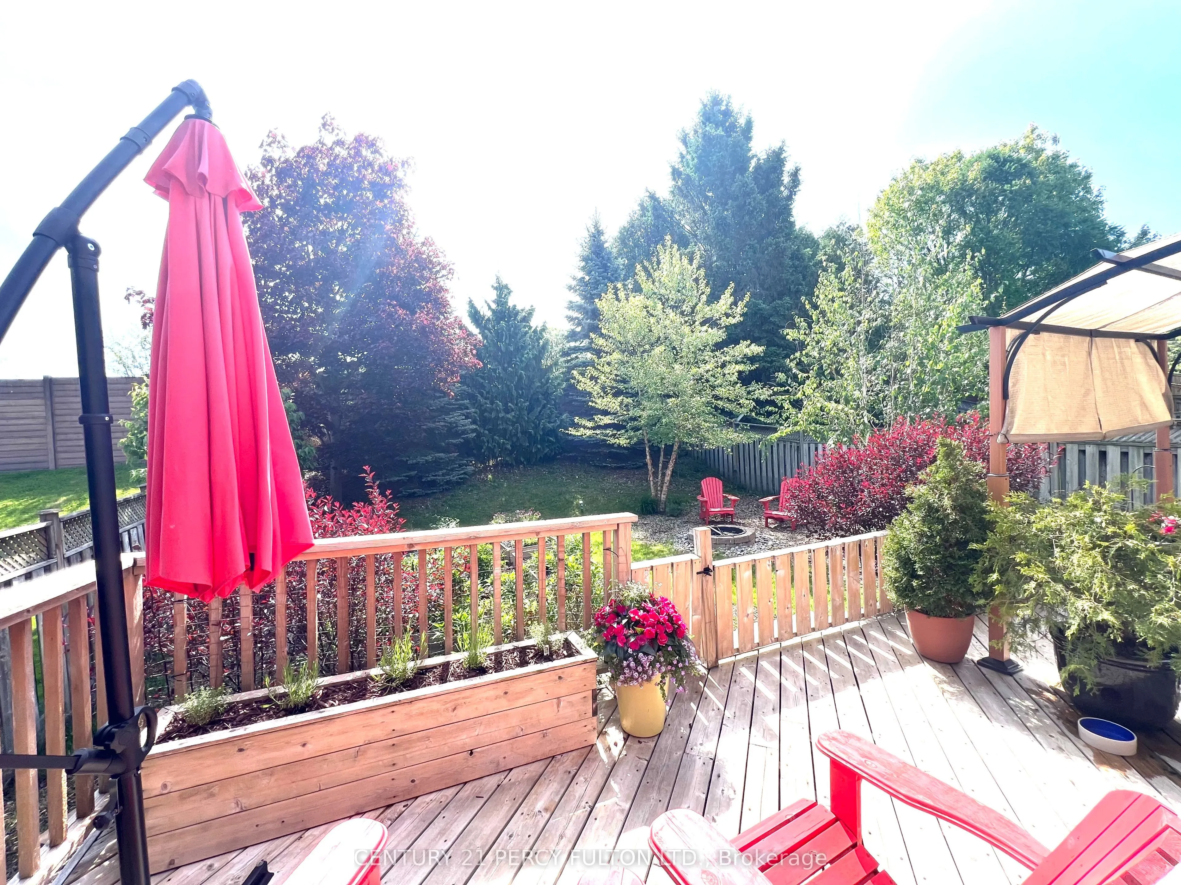 84 Loraview Lane