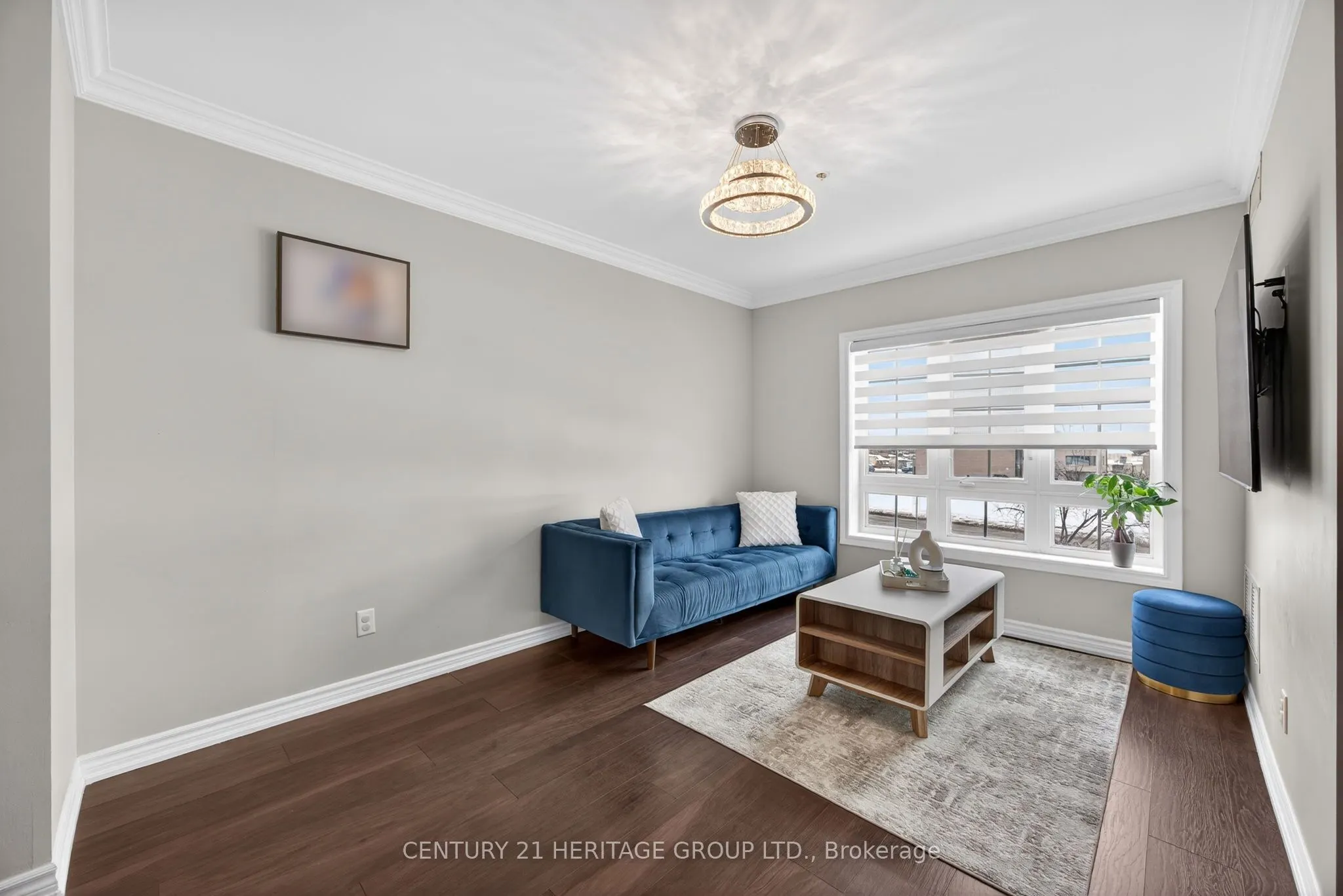 112 Simcoe Road #214