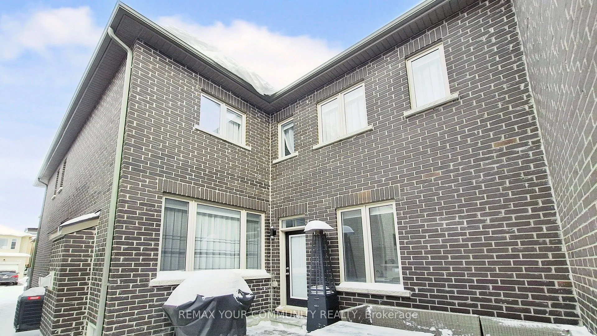 9 Applegate Drive