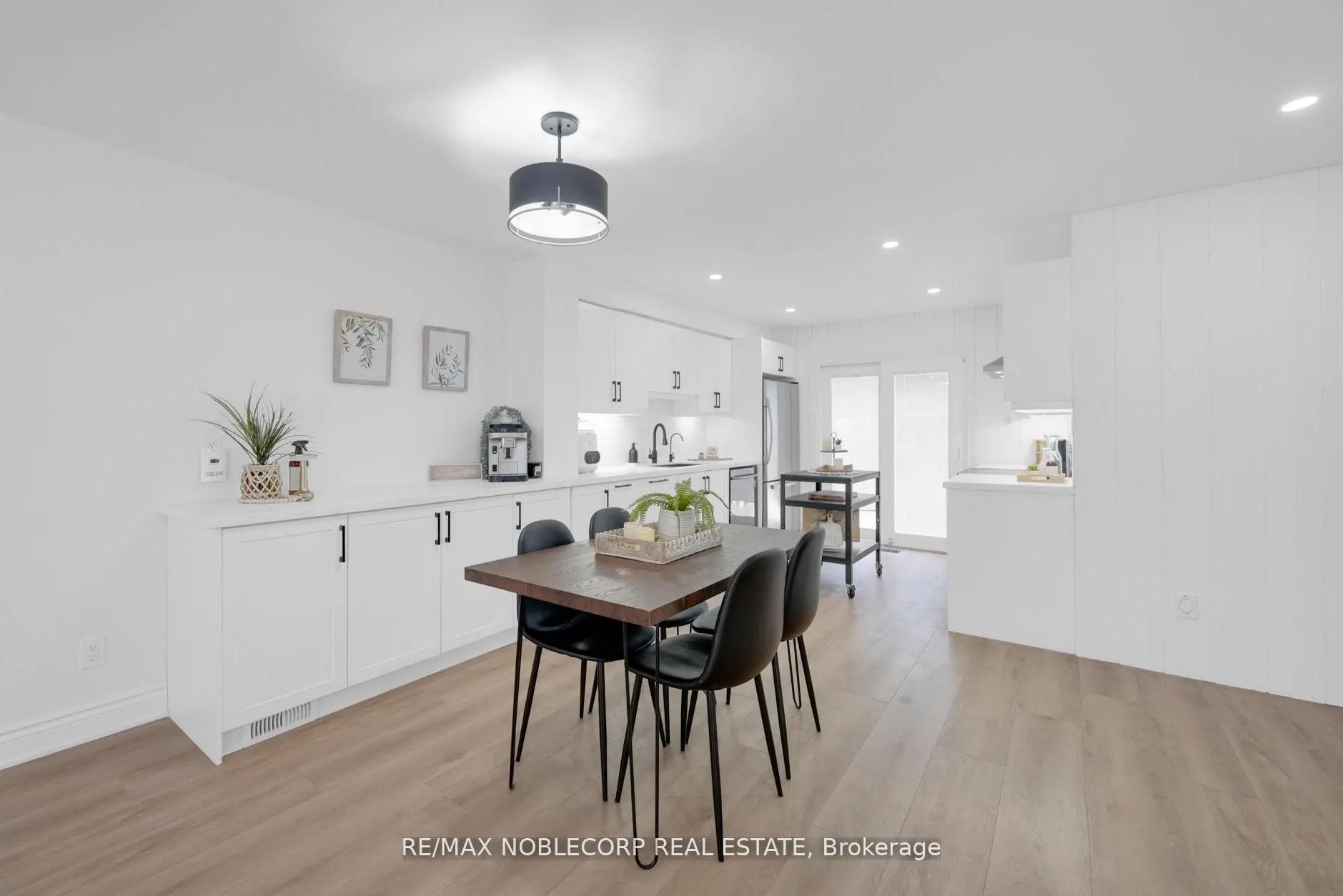 76 Edenbridge Drive