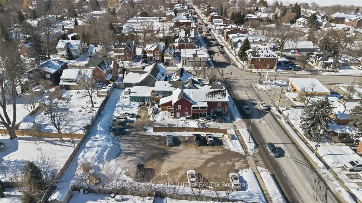 3 Church Street S
