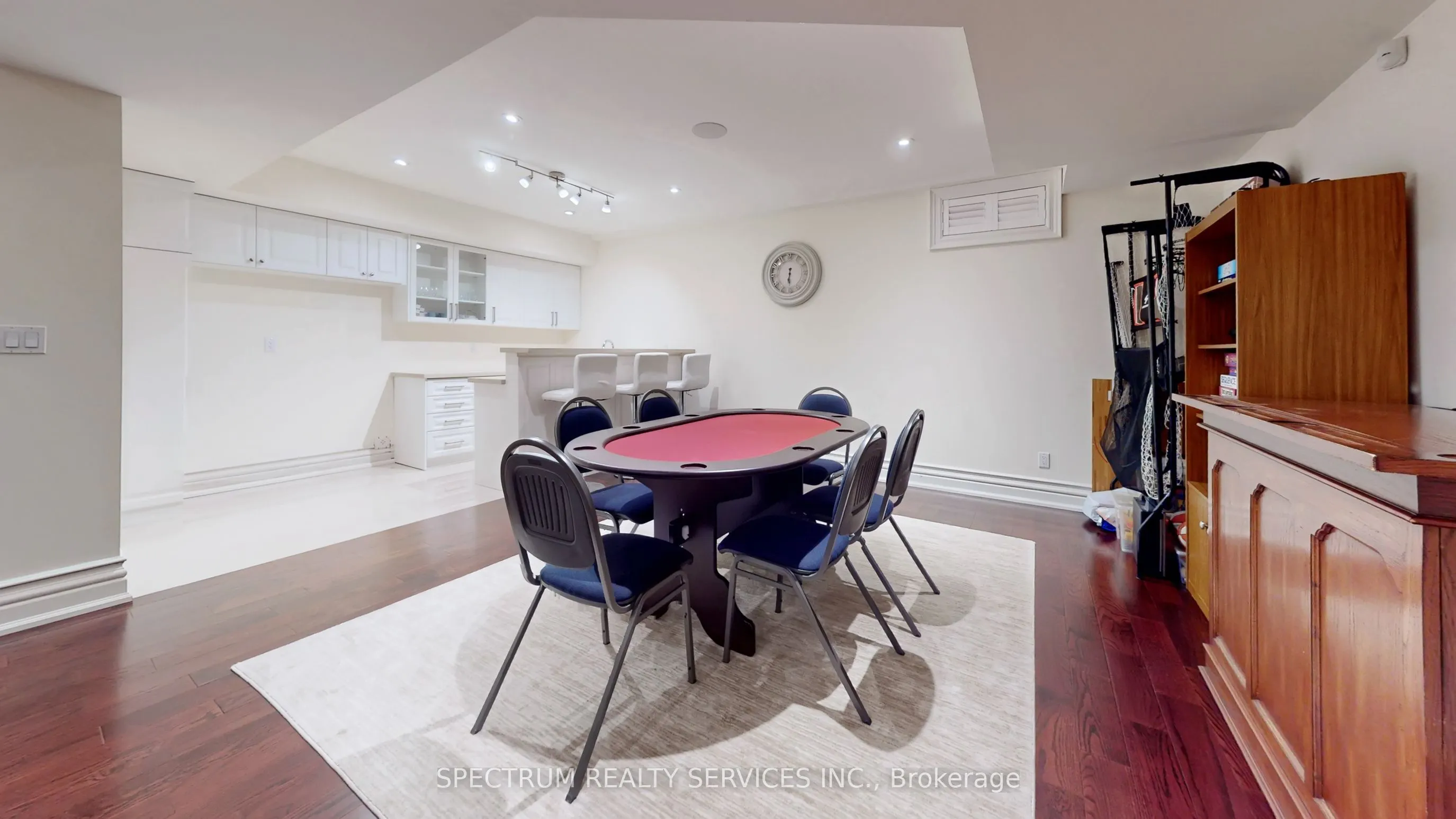 223 Lennox Avenue