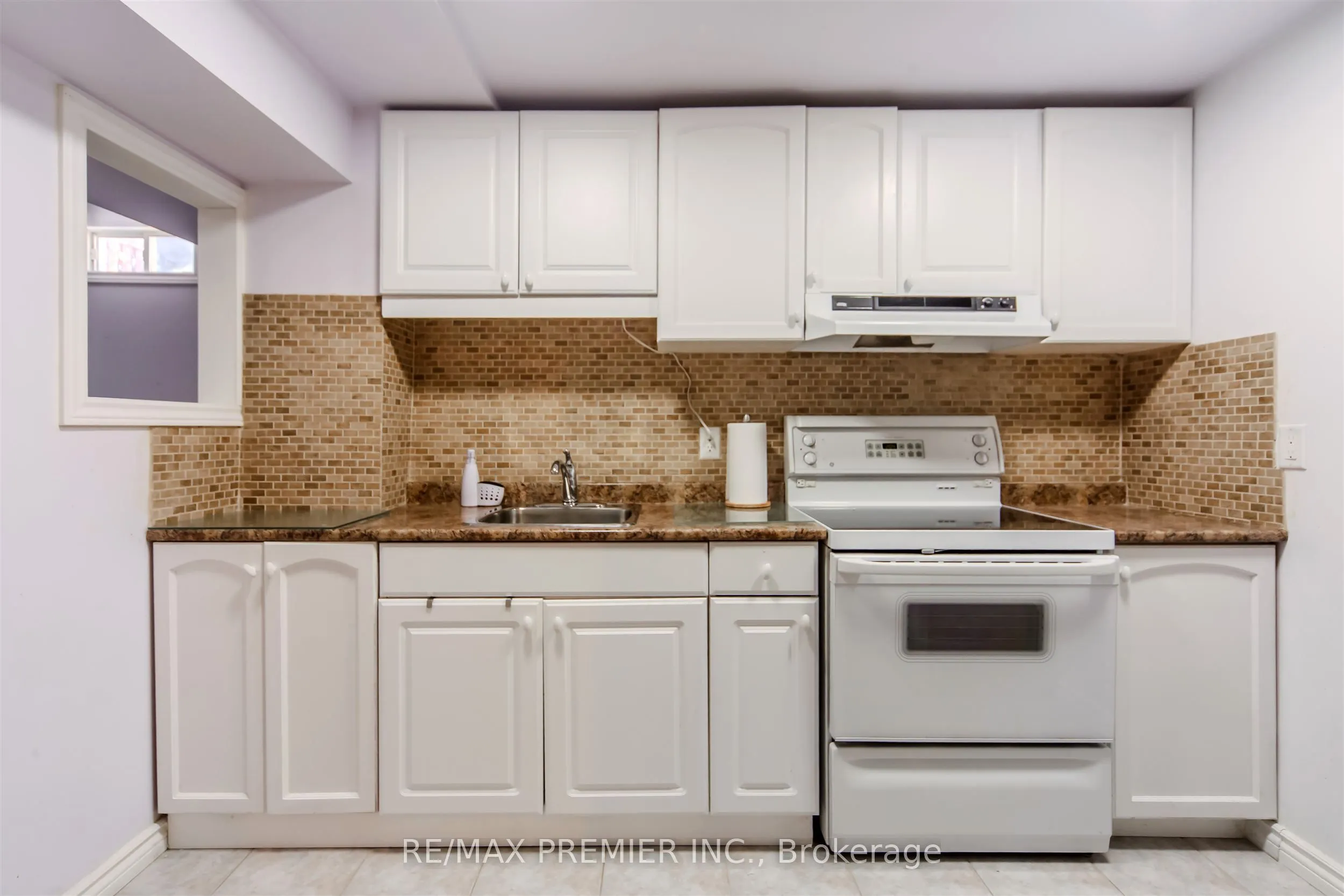 17 Villandry Crescent