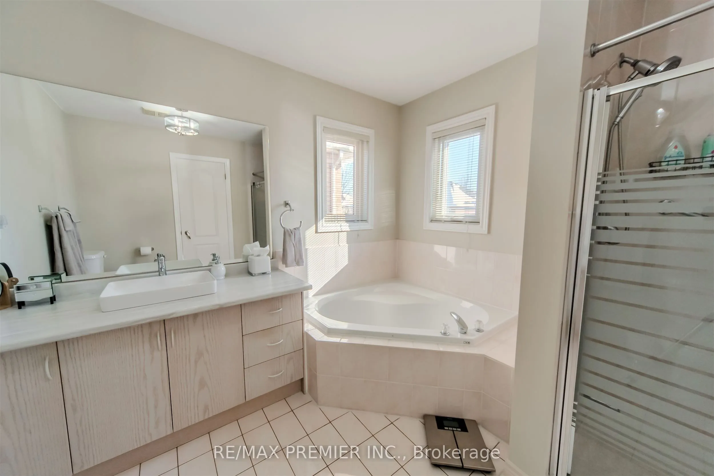17 Villandry Crescent