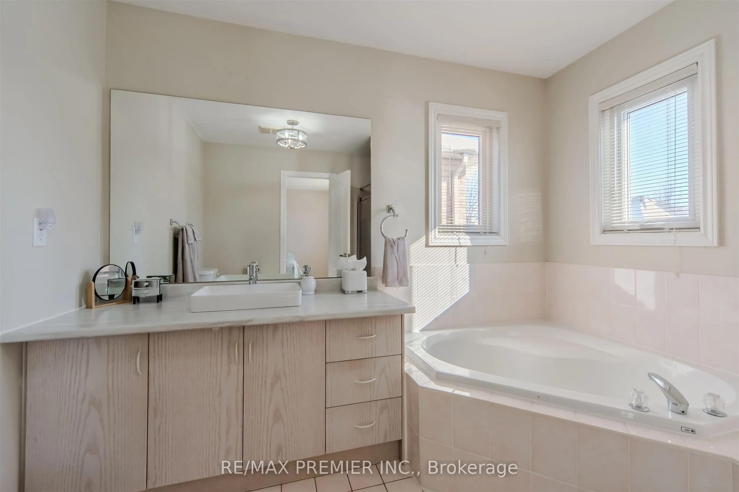 17 Villandry Crescent