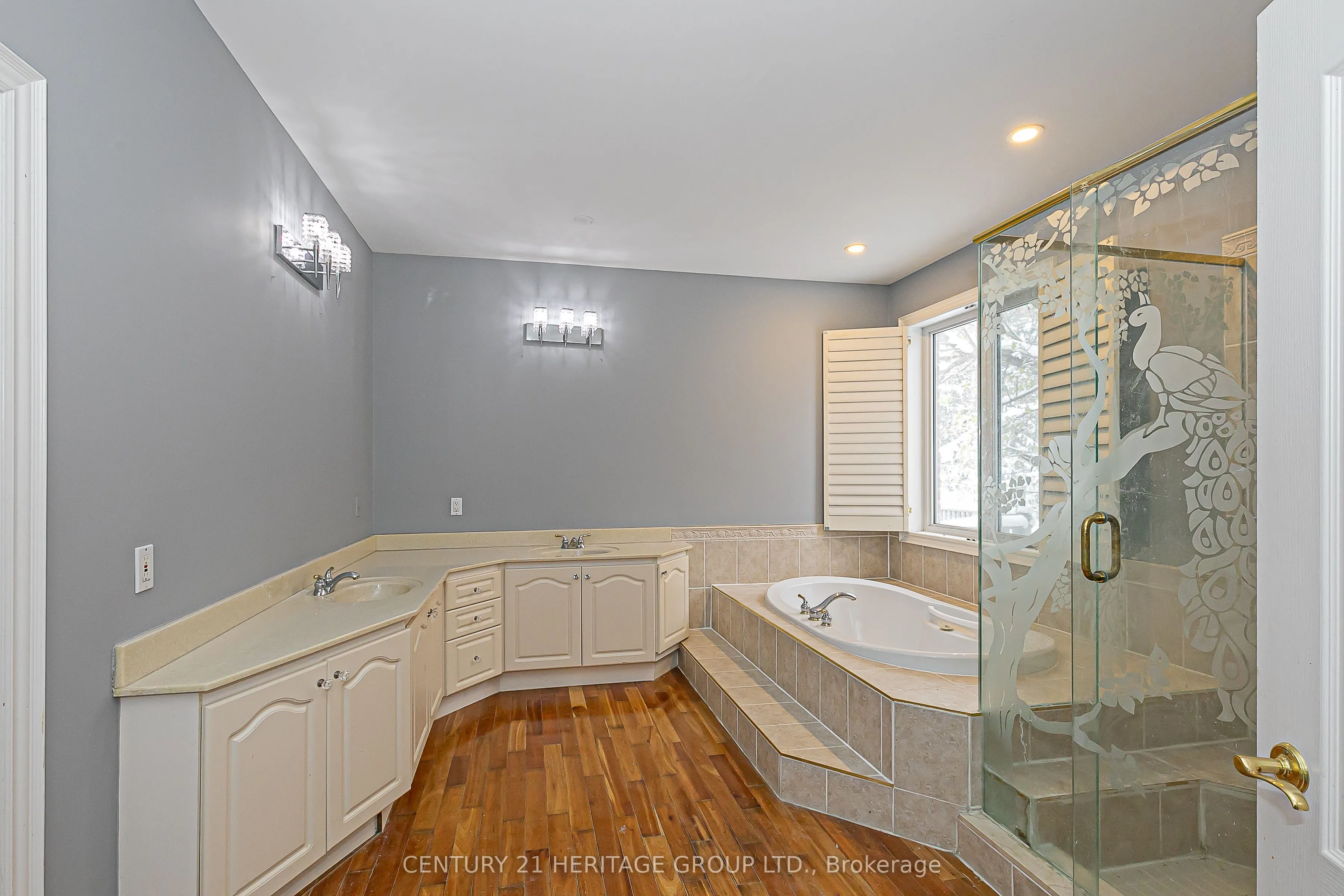 369 Coventry Hill Trail