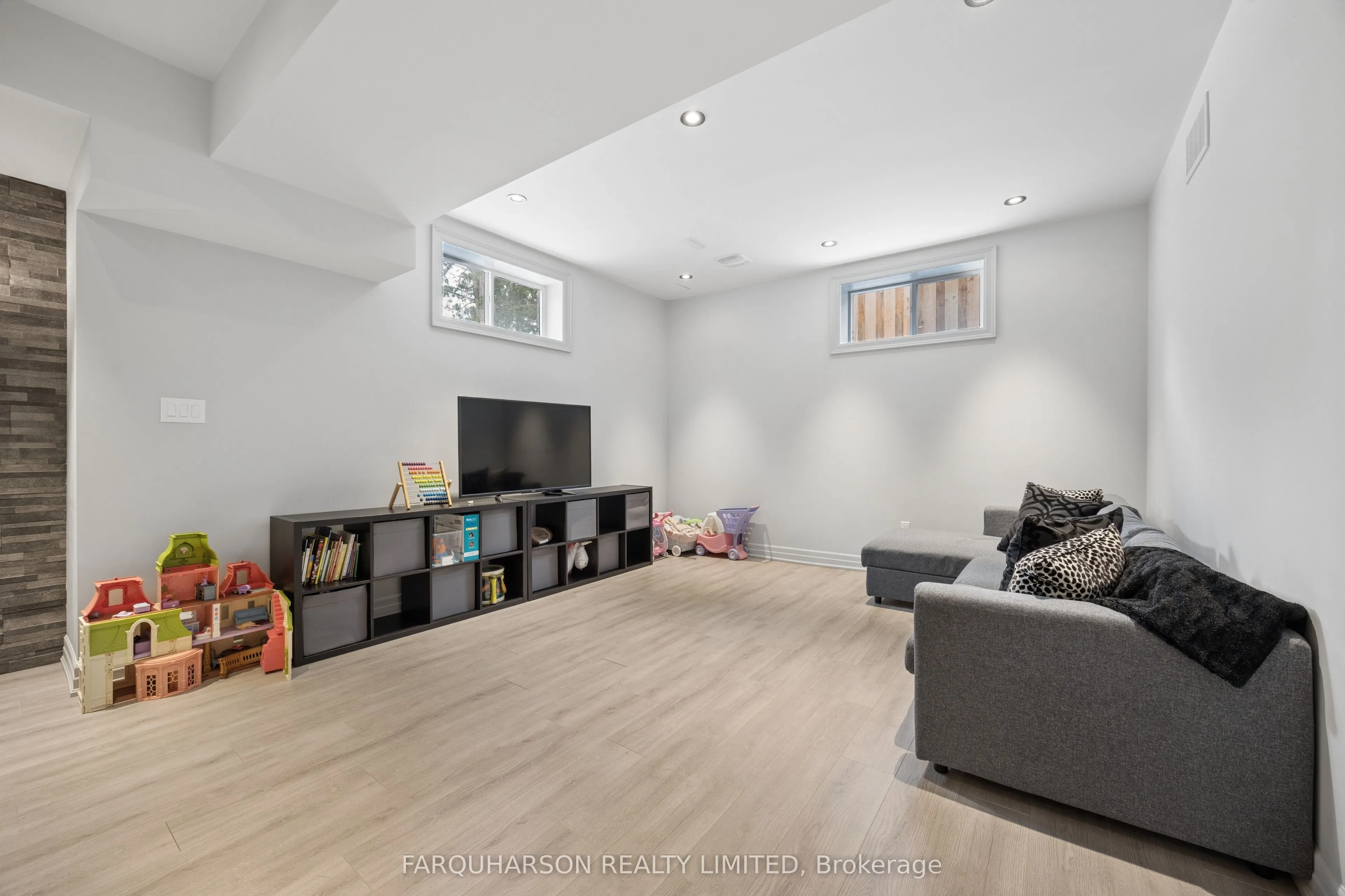 106 Maytree Avenue