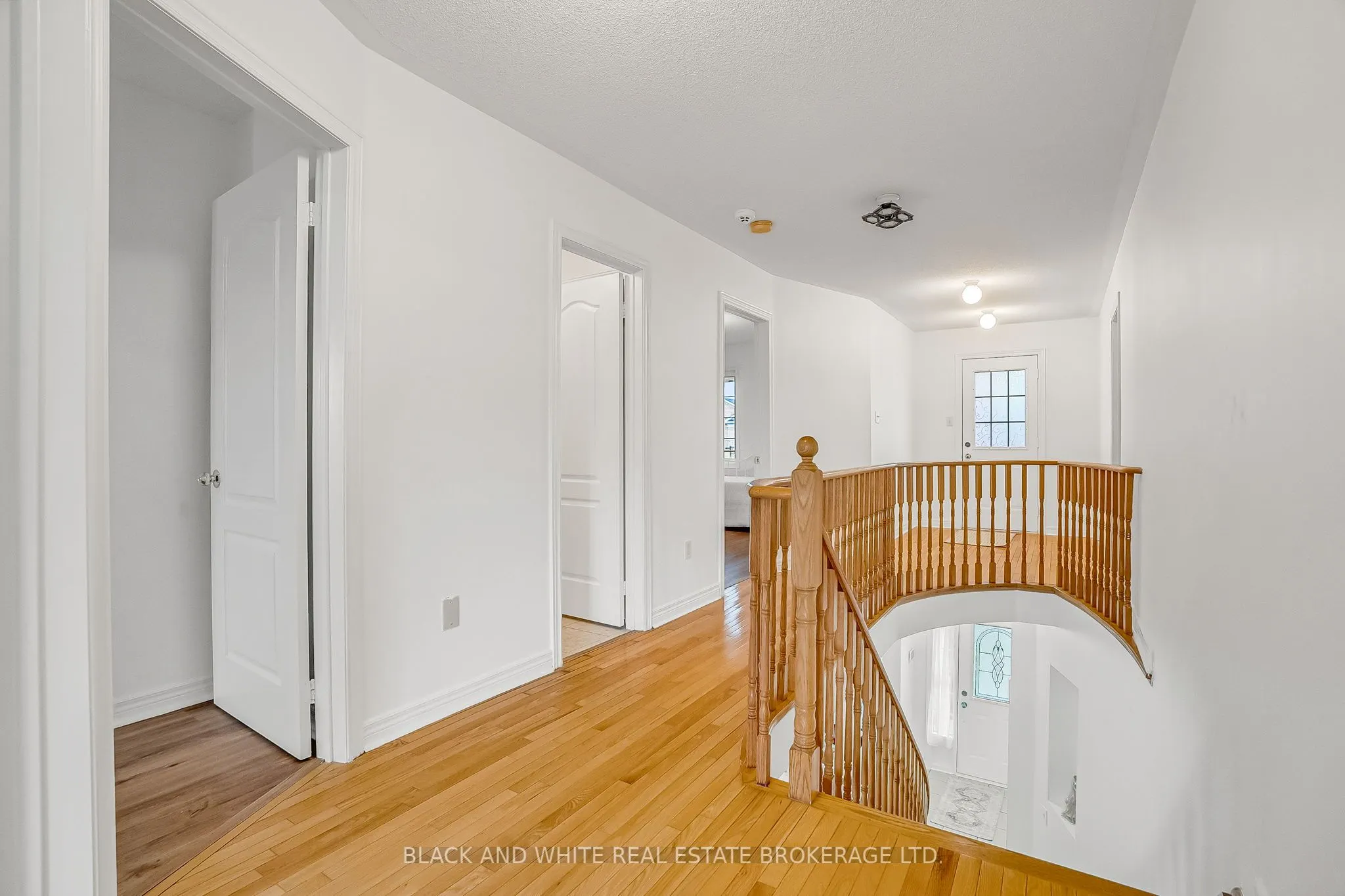 18 Daiseyfield Crescent