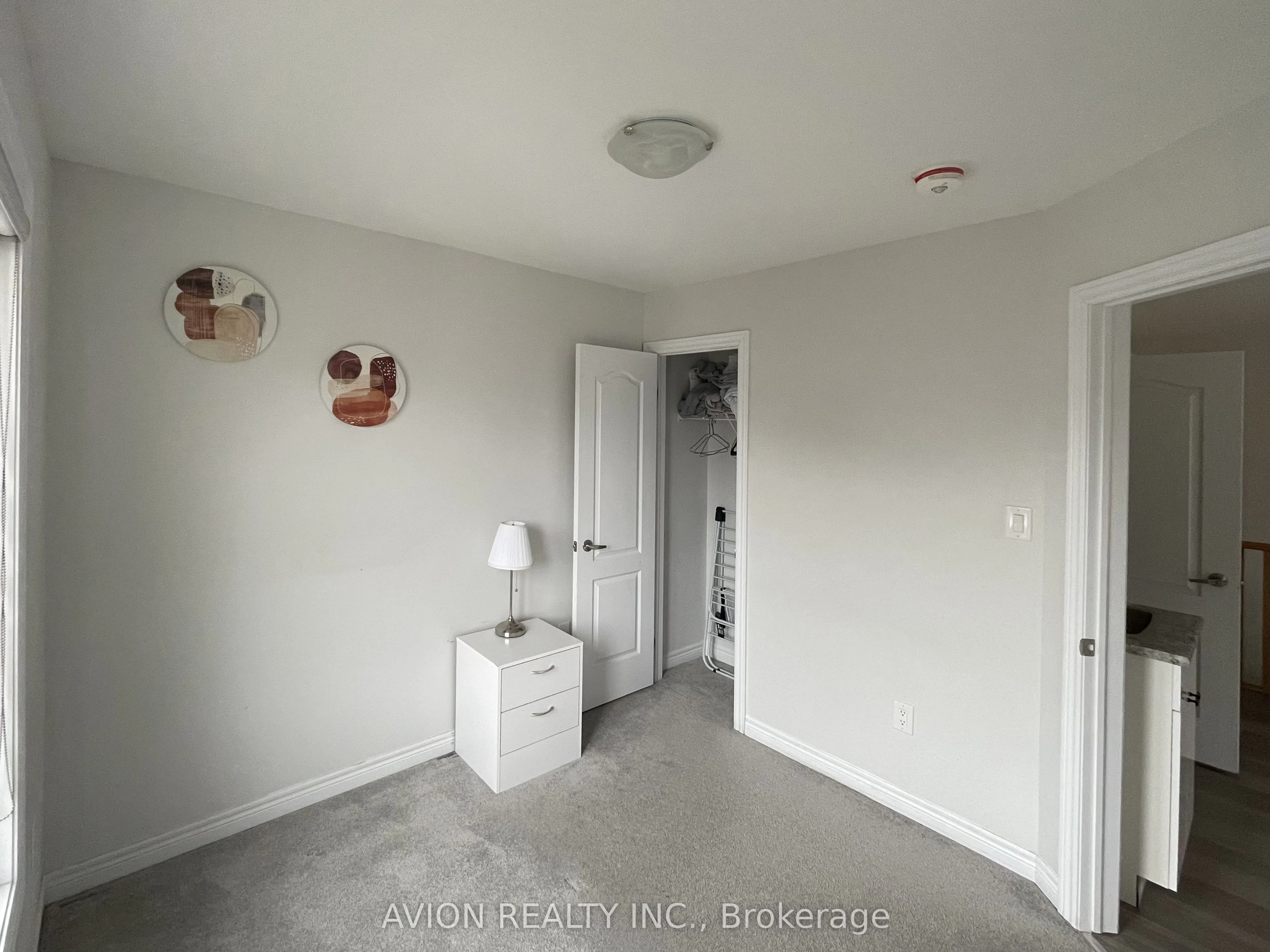 542 Whites Hill Avenue #Coach House