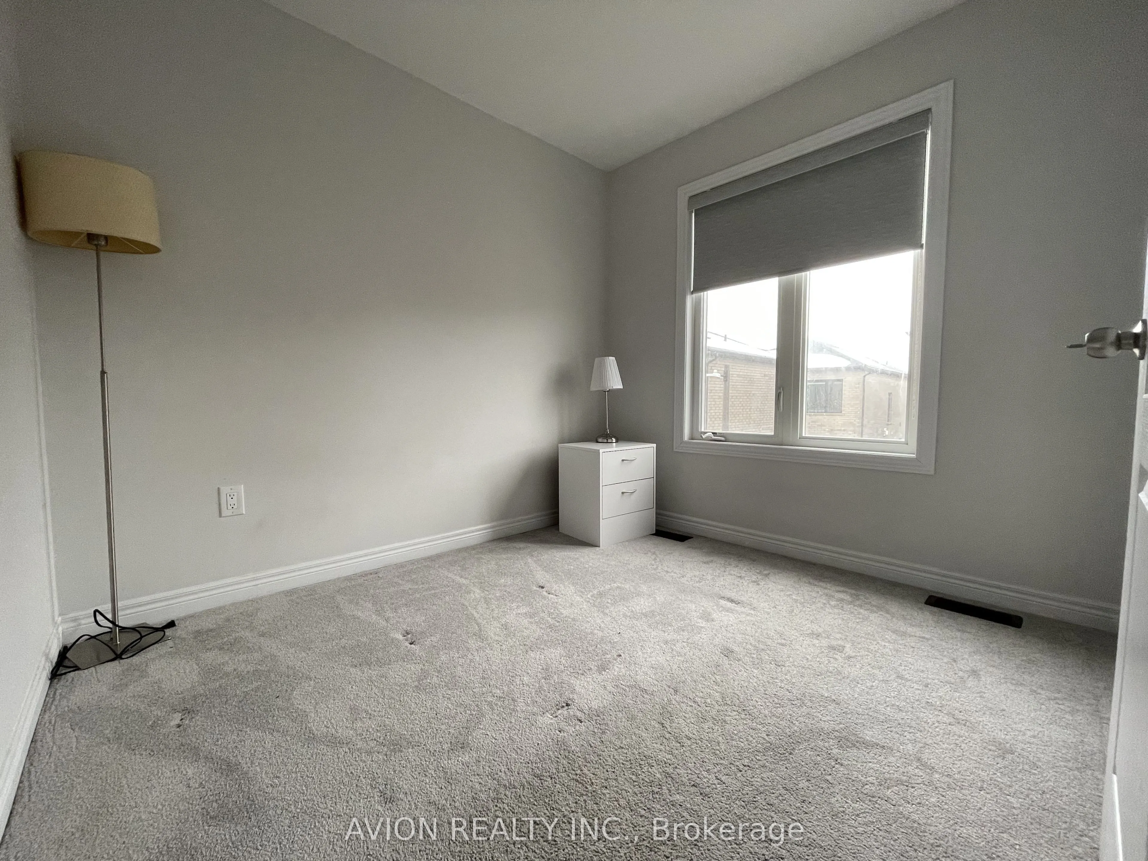 542 Whites Hill Avenue #Coach House
