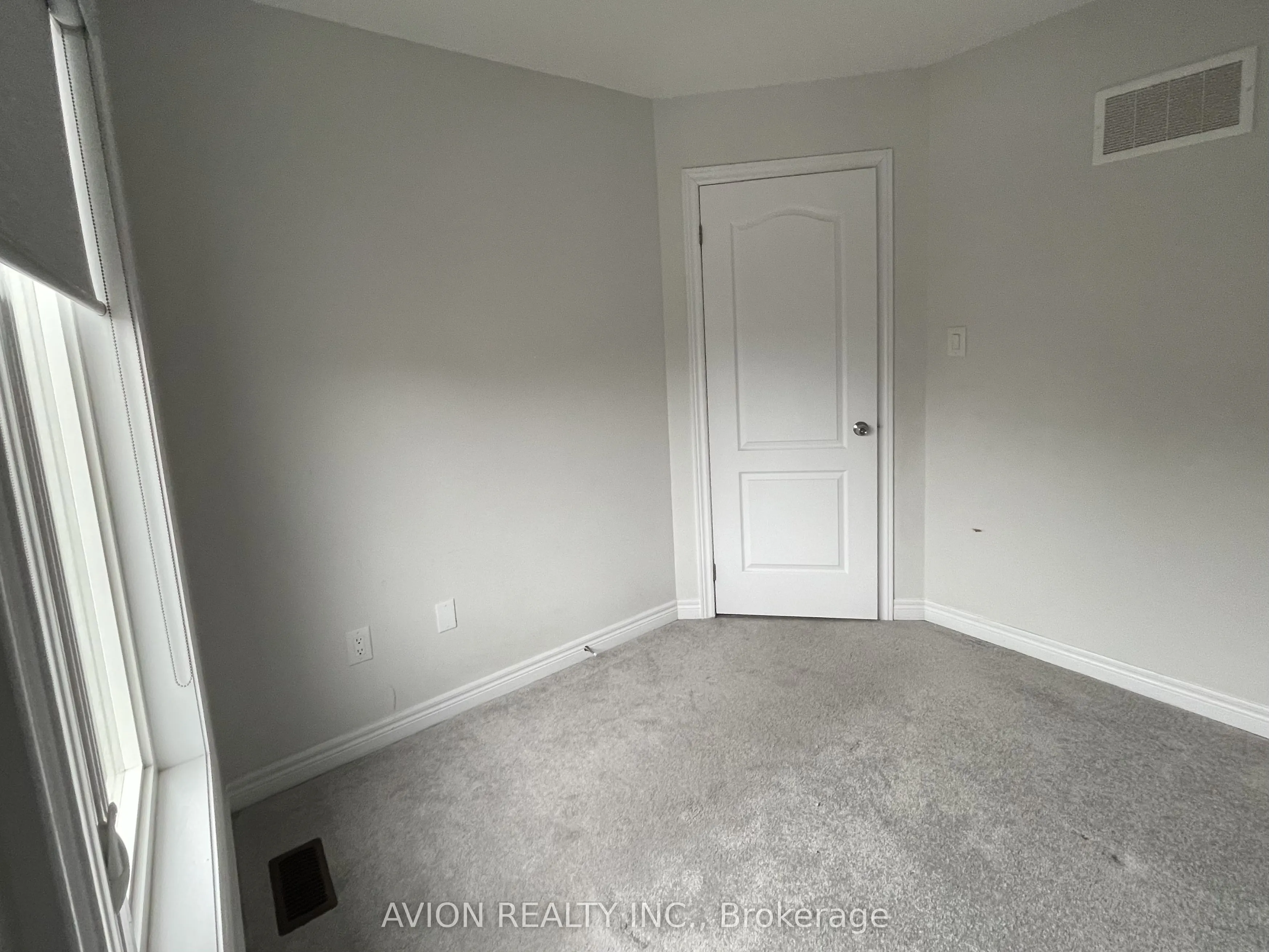 542 Whites Hill Avenue #Coach House