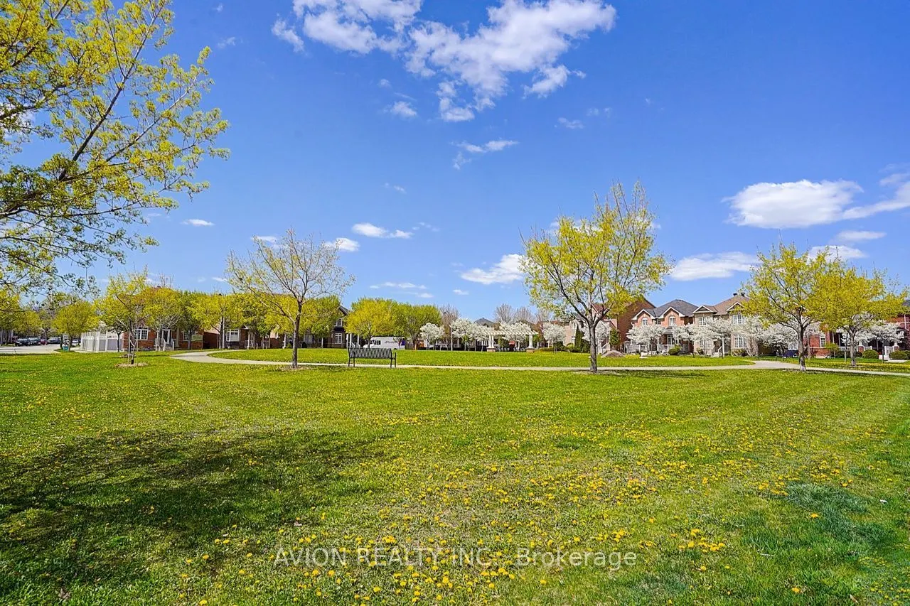 542 Whites Hill Avenue #Coach House