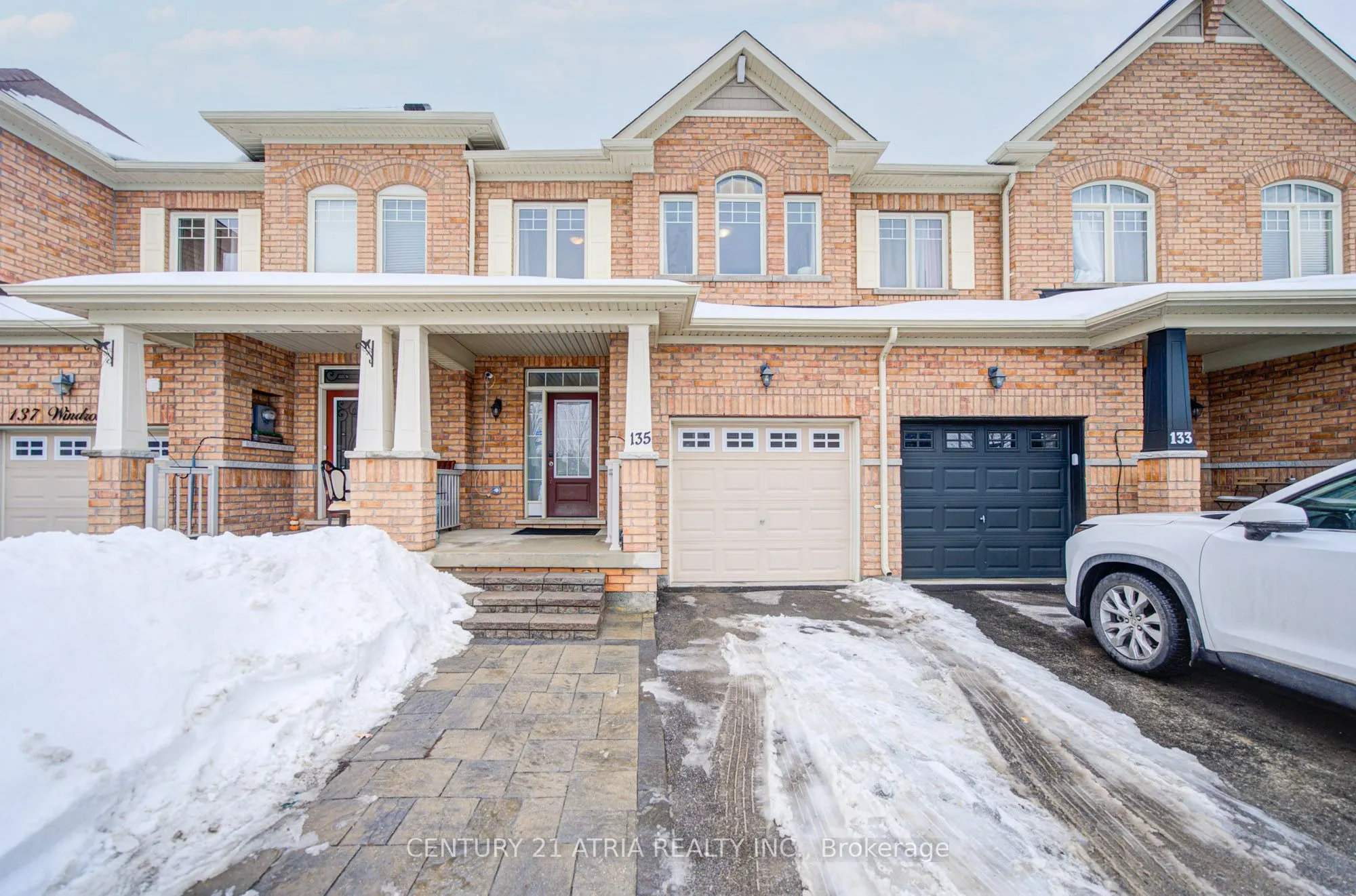135 Windrow Street
