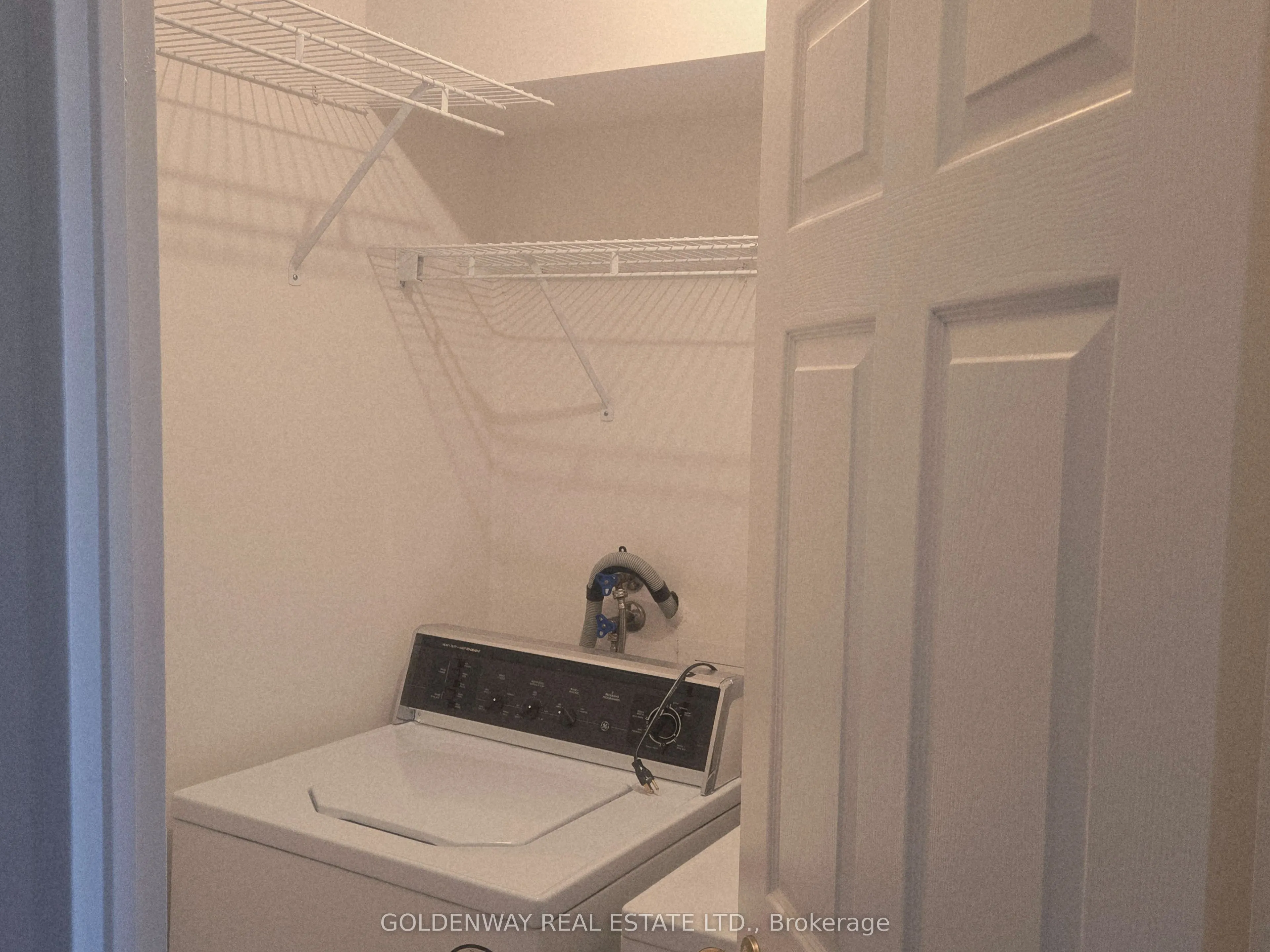 7300 Yonge Street #1012