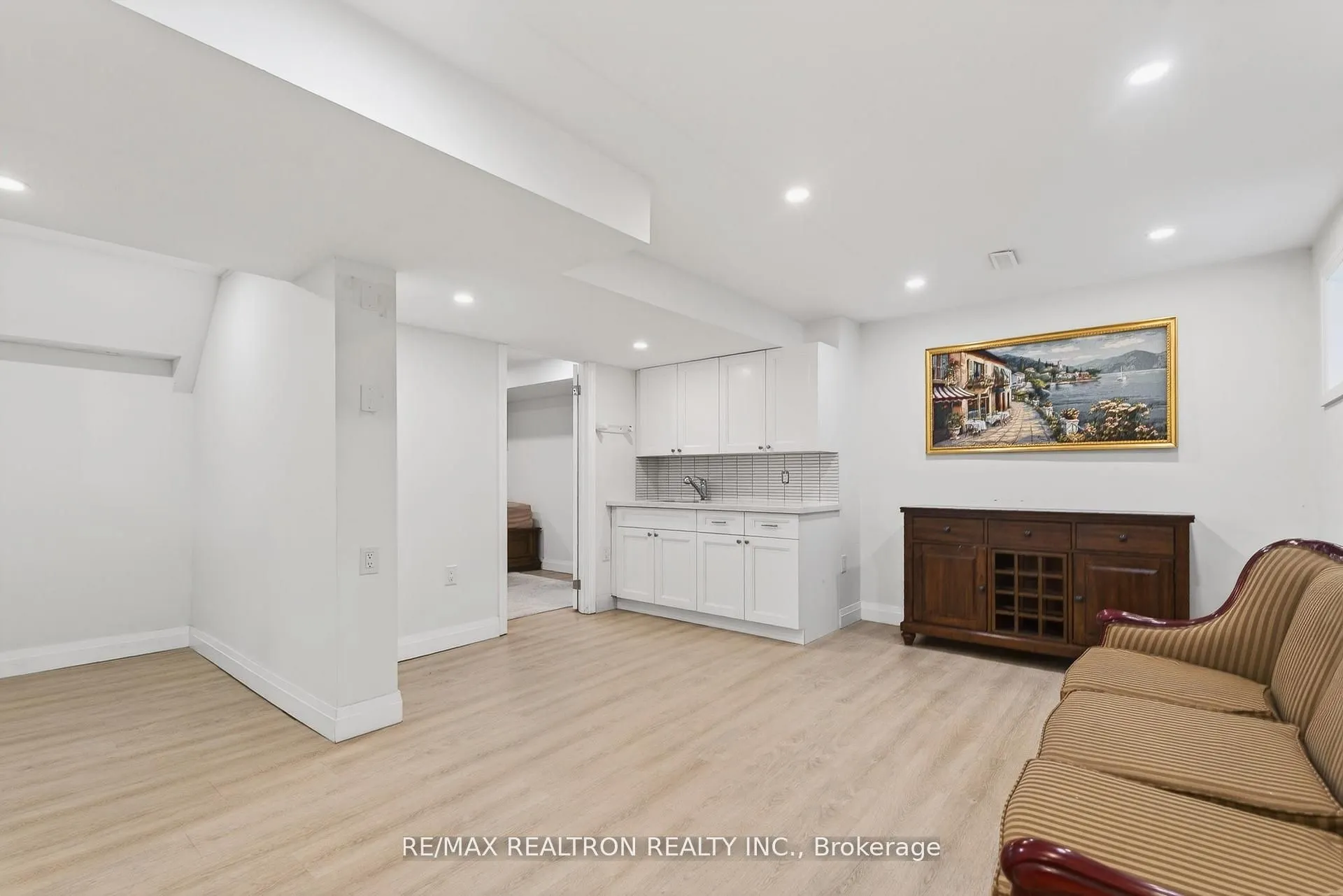 42 Blackforest Drive