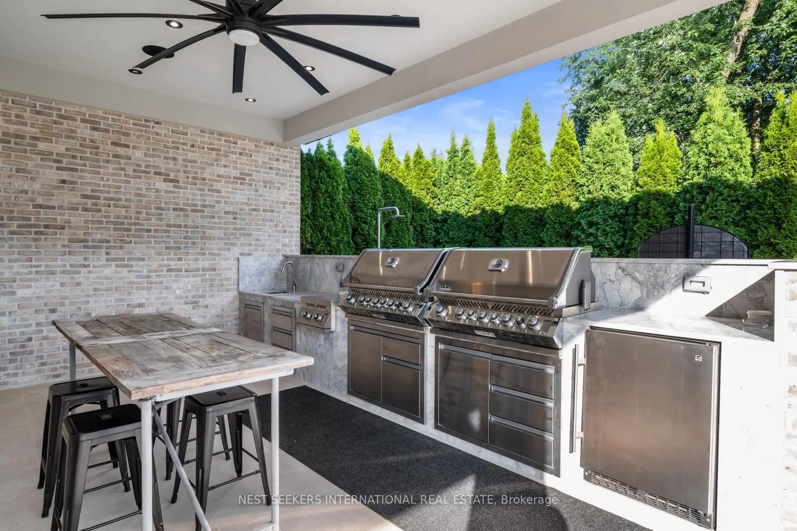 29 Greenside Drive
