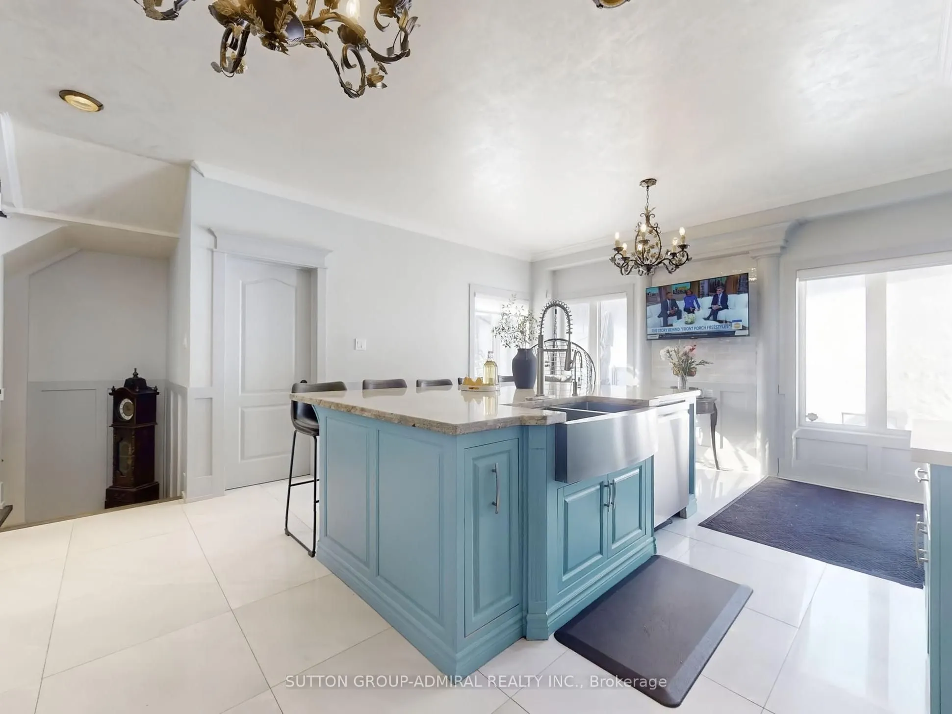 74 Kootenay Ridge