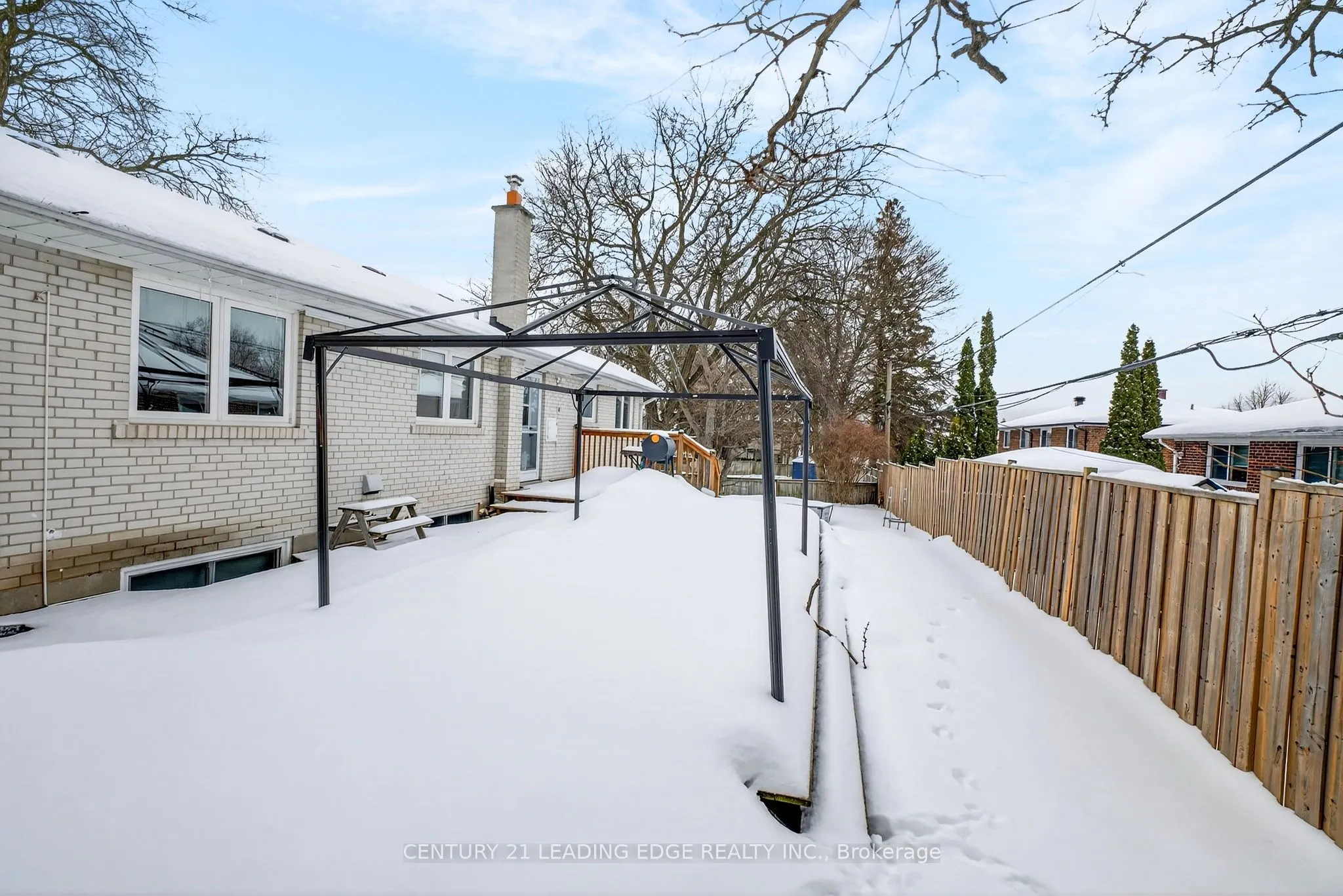 24 Lincoln Green Drive