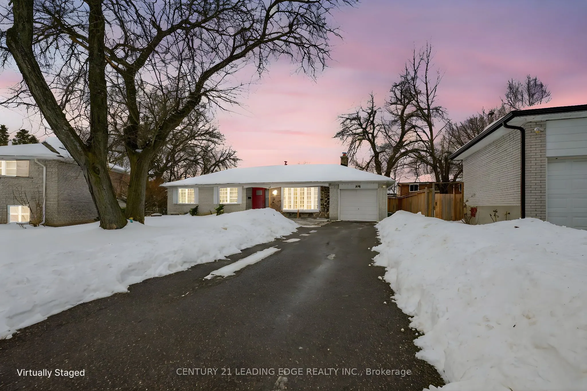 24 Lincoln Green Drive