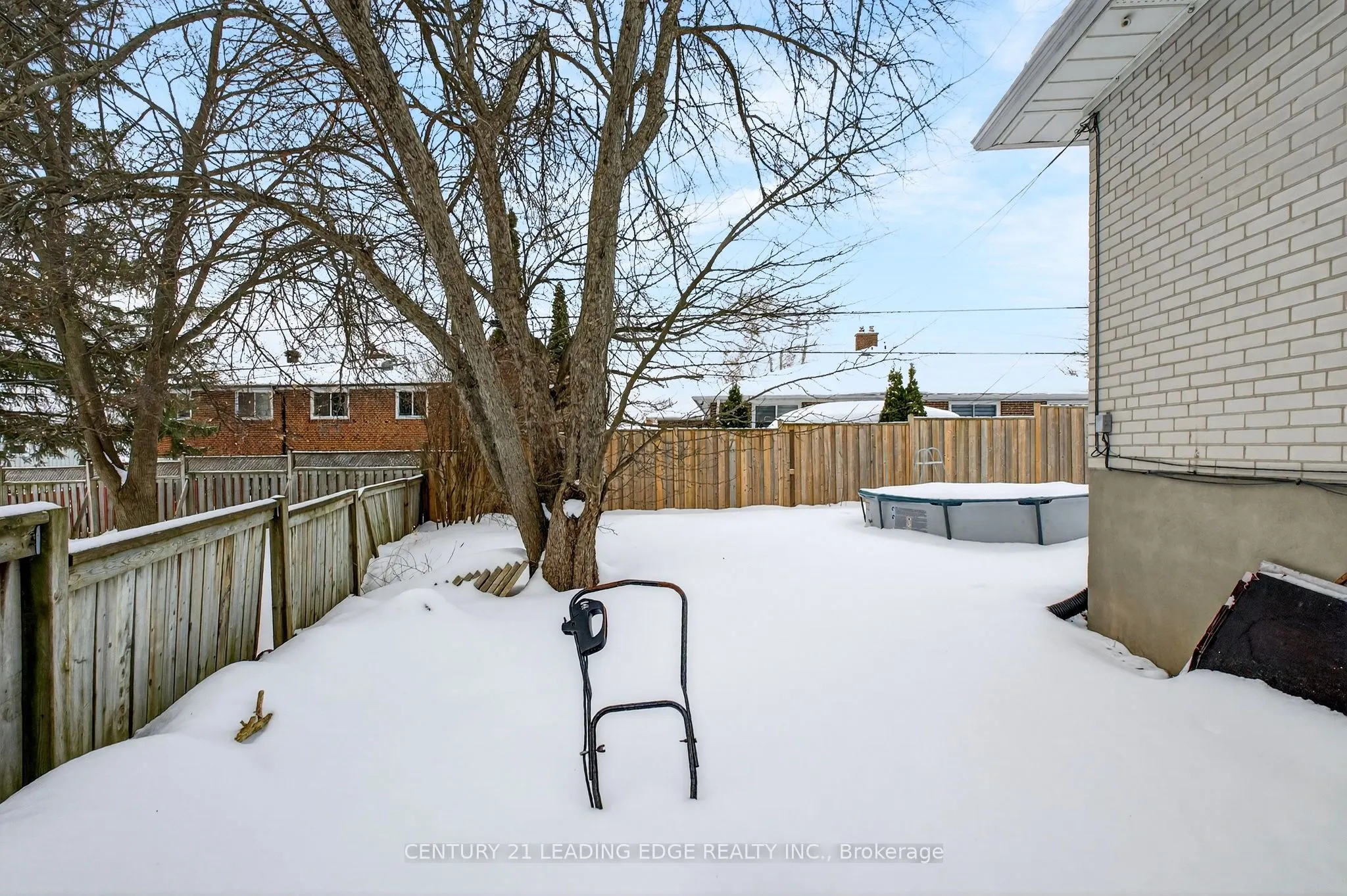 24 Lincoln Green Drive