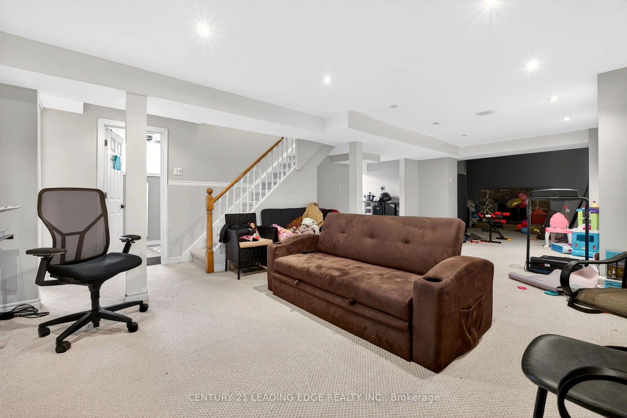 24 Lincoln Green Drive