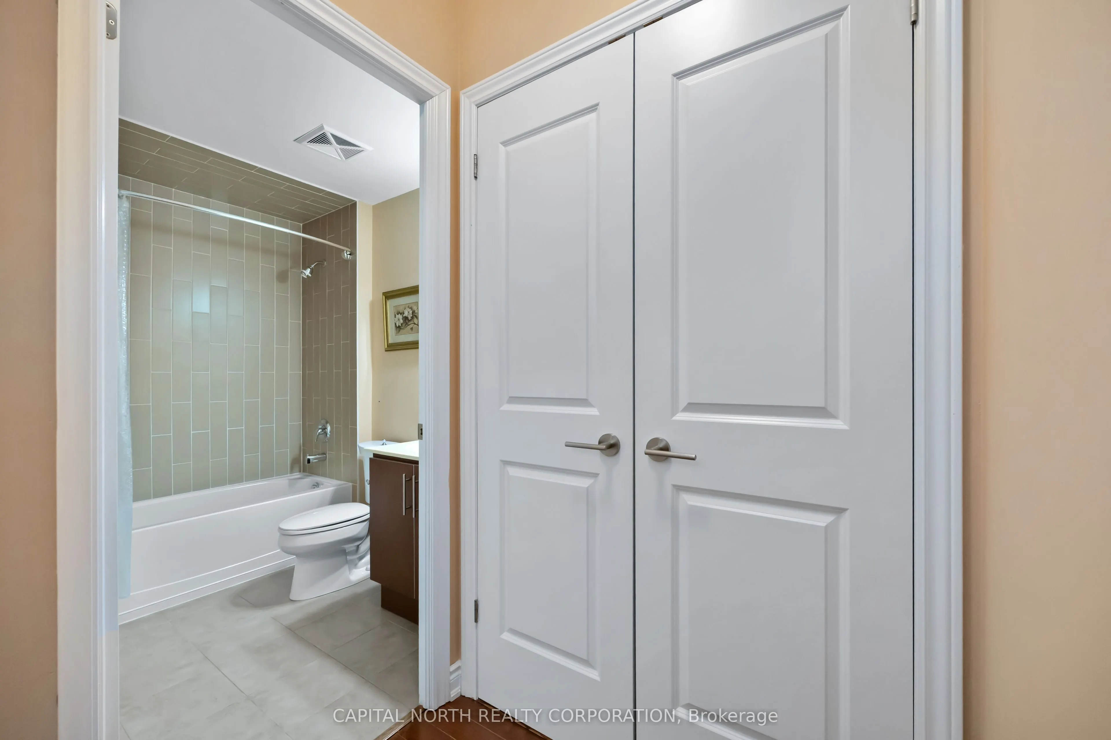 281 Woodbridge Avenue #242