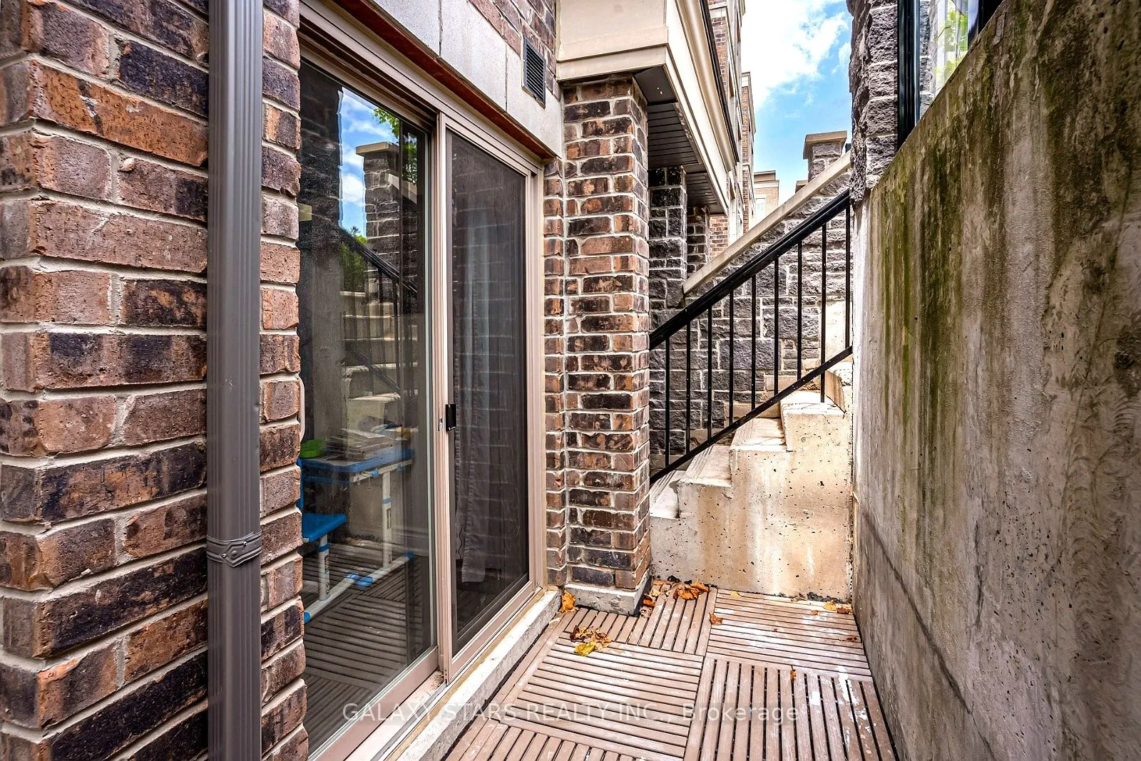 1 Blanche Lane #801