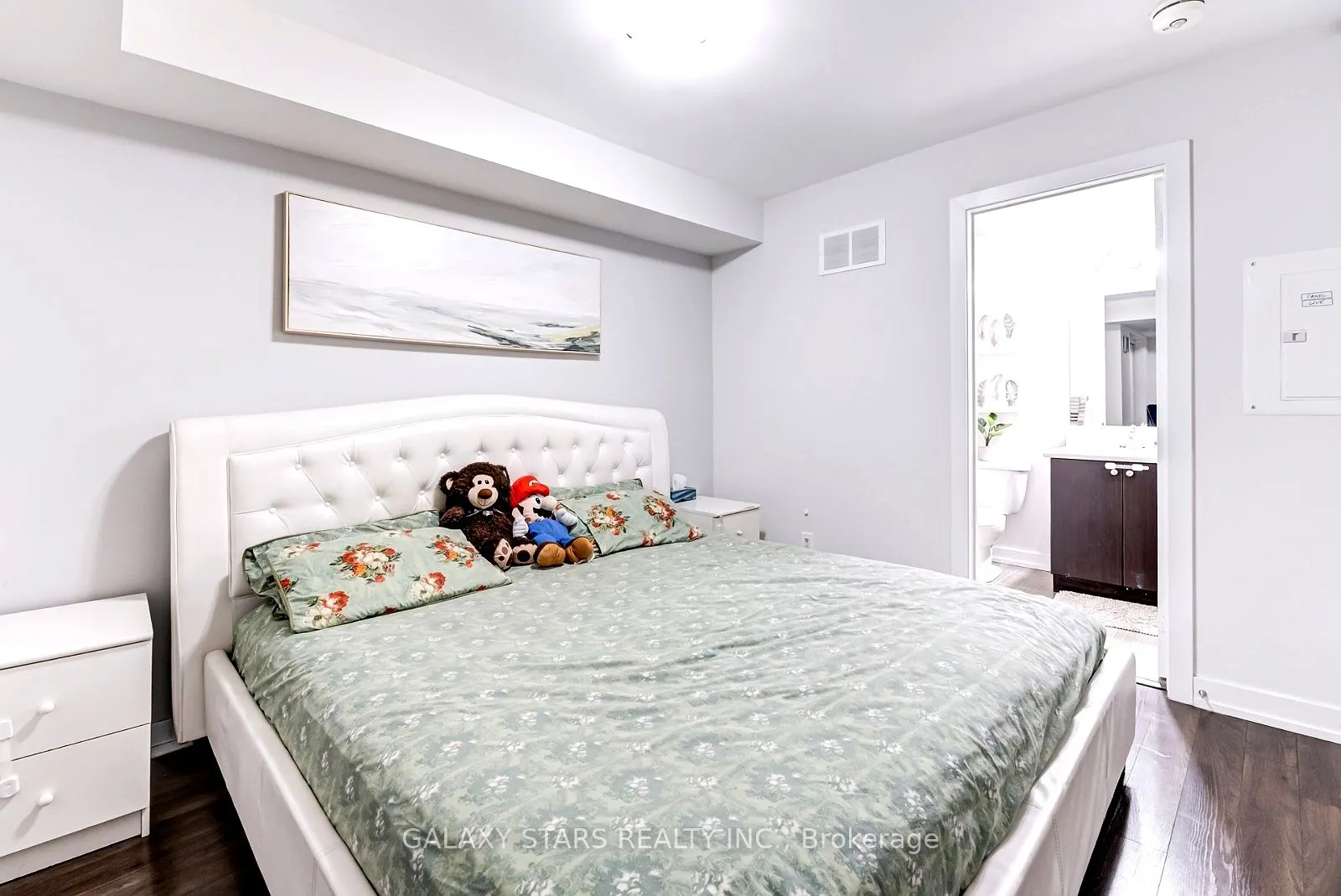 1 Blanche Lane #801