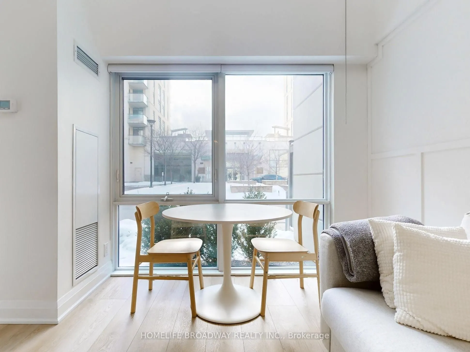 24 Woodstream Boulevard #112
